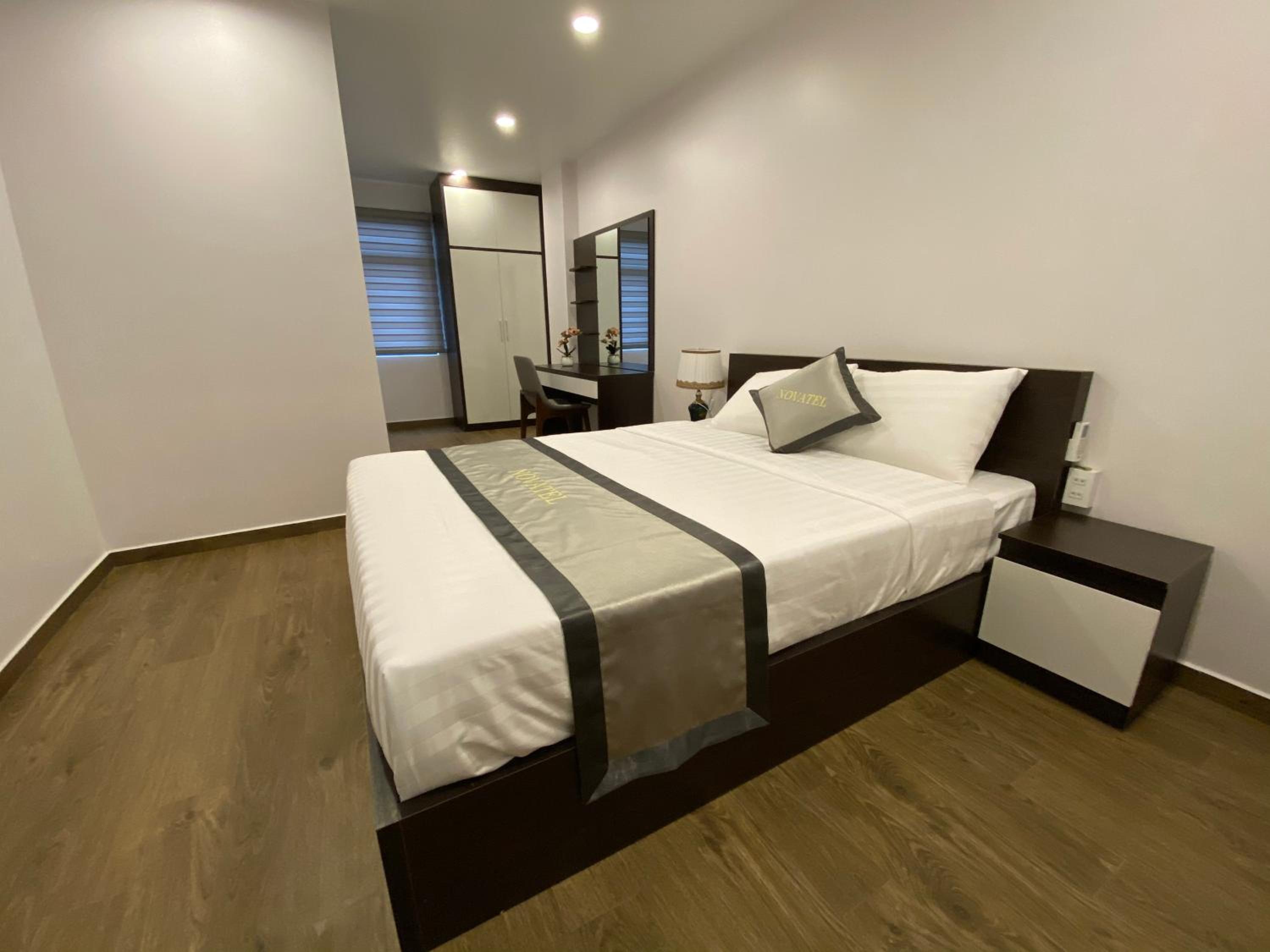 Two-Bedroom Apartment - Photo 3