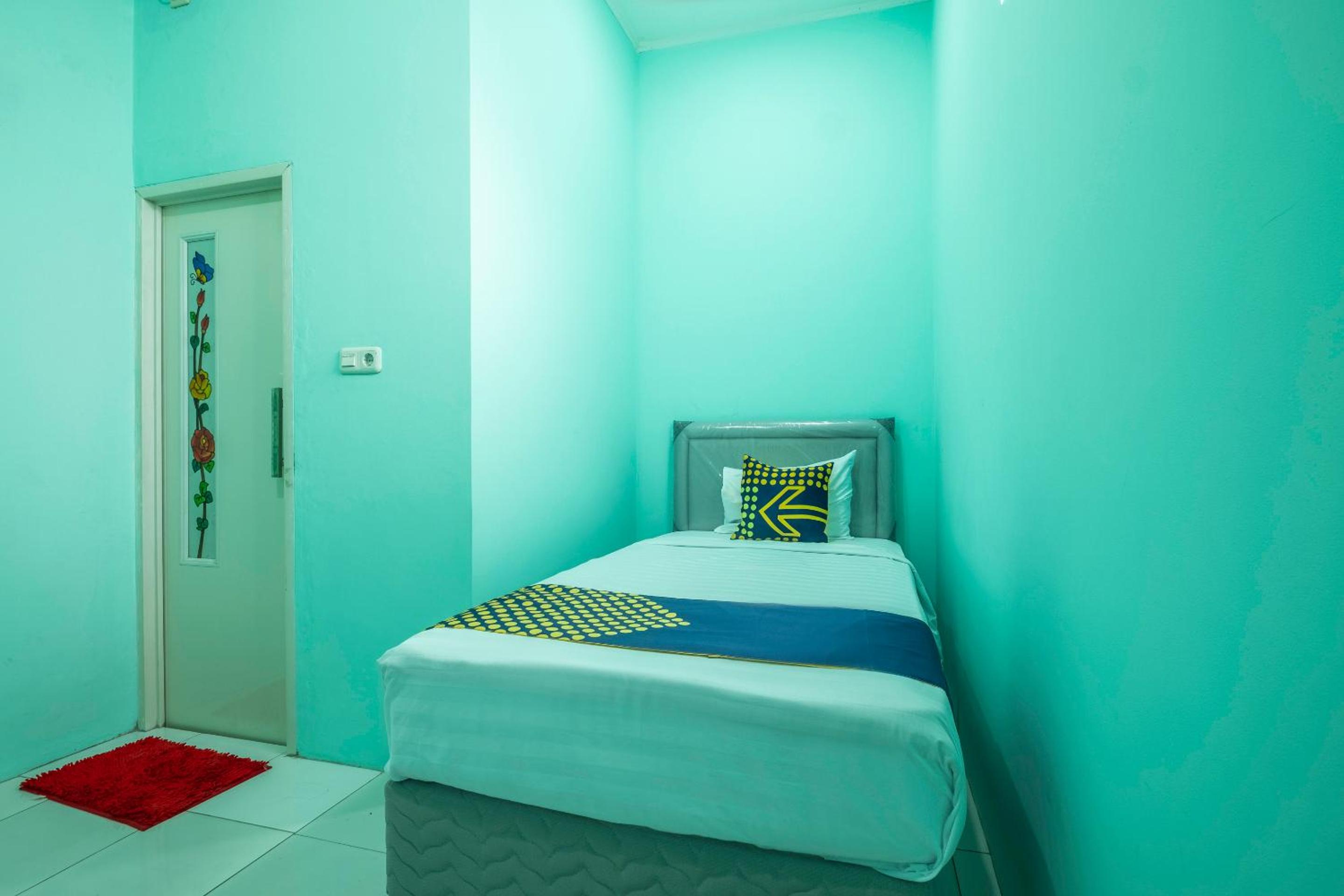 Superior Single Room