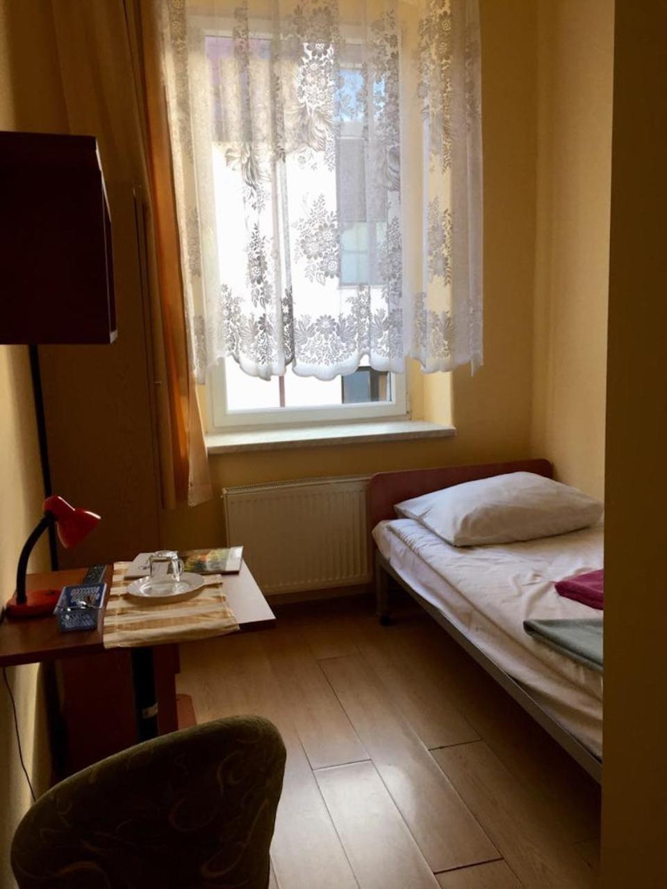 Economy Single Room