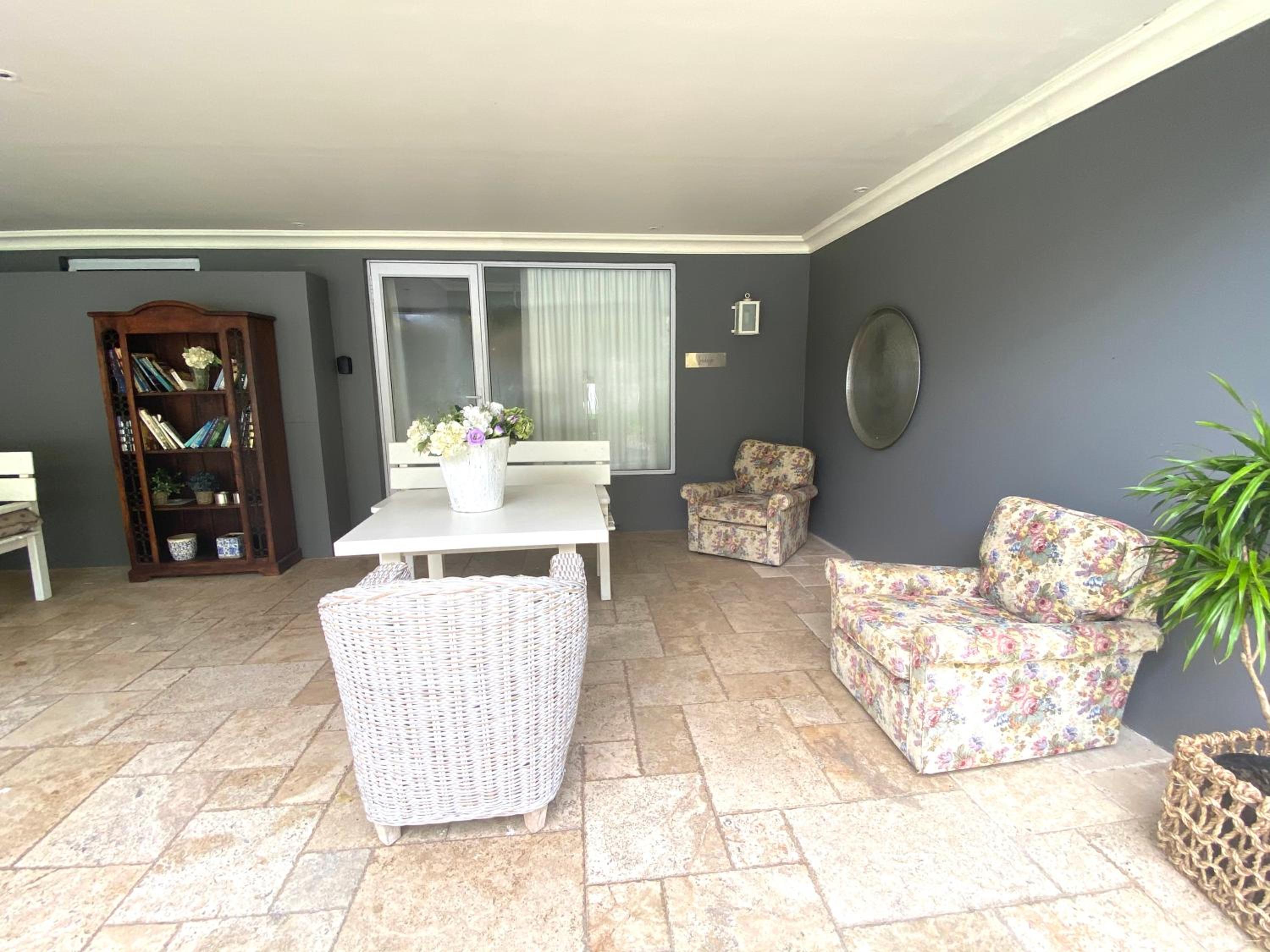 Superior Double Room - Photo 3
