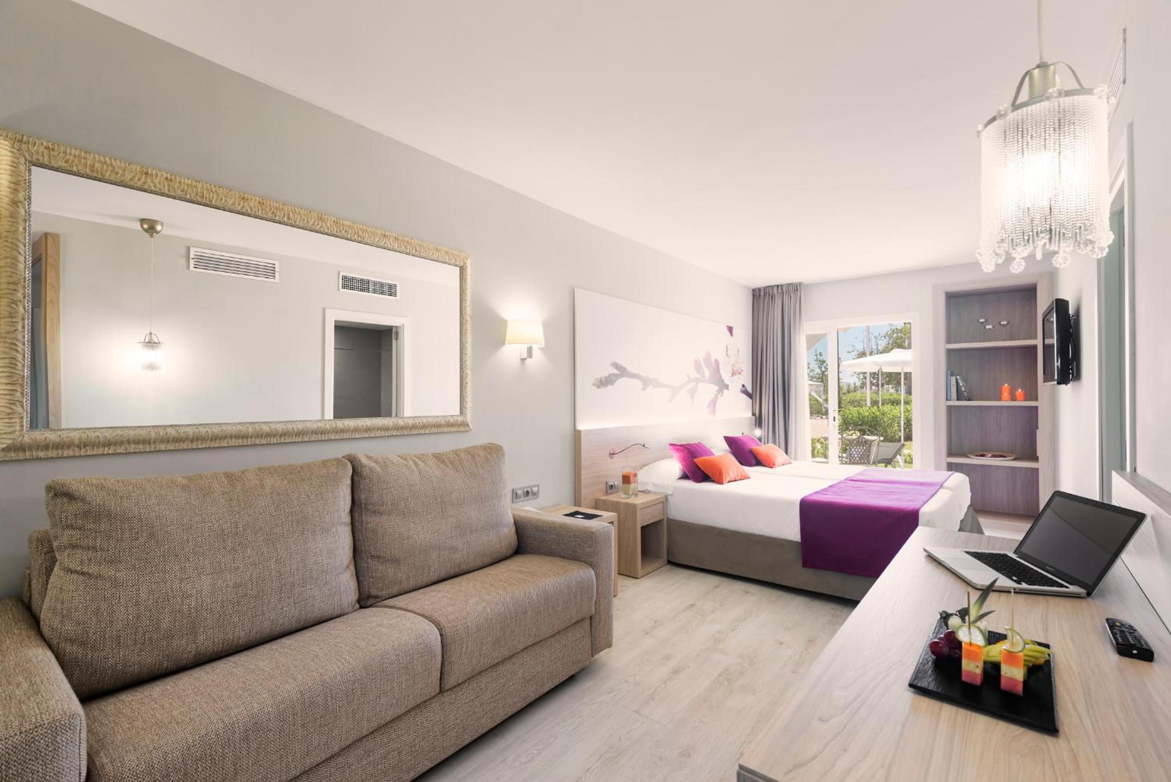 Superior Double Room - Photo 1