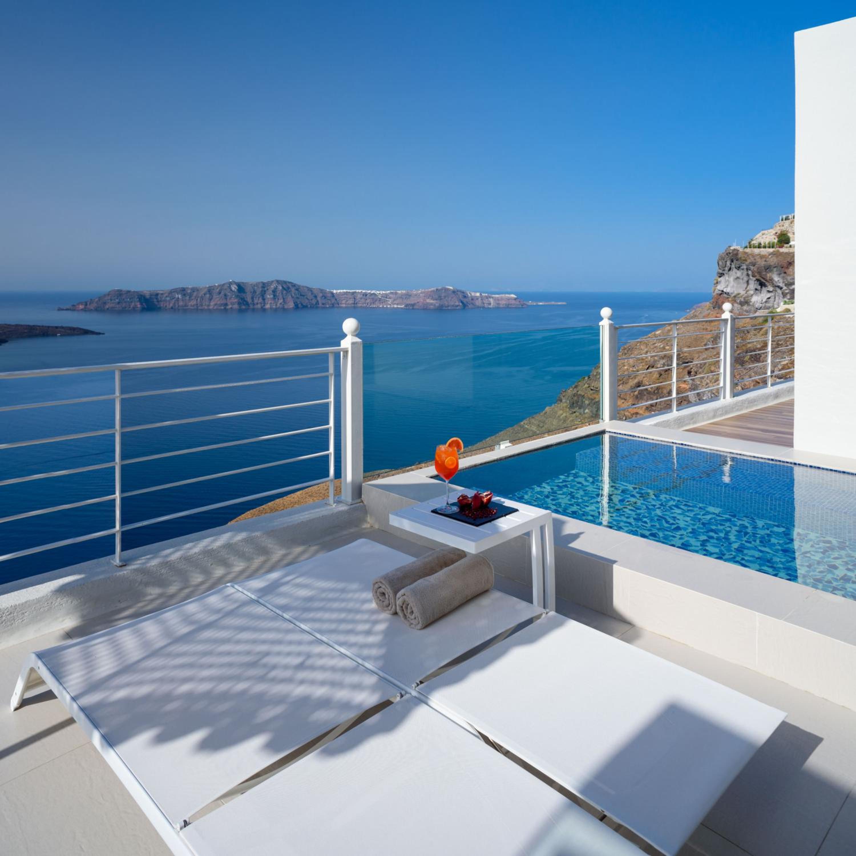 Honeymoon Villa with Hot Tub and Caldera View - Photo 28