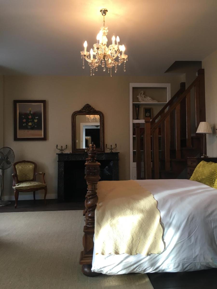 Large Double Room photo 3
