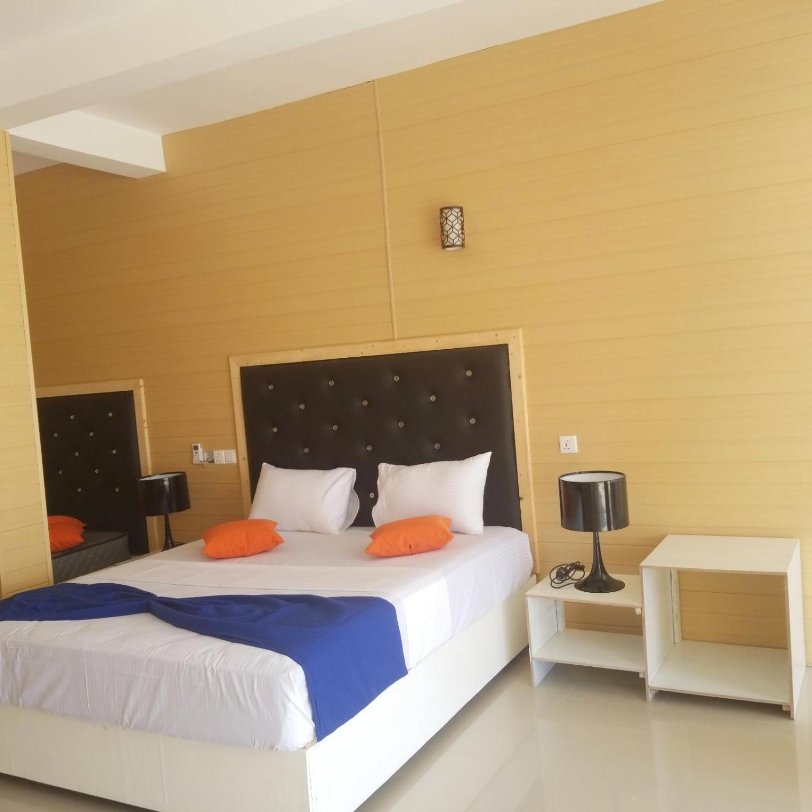 Deluxe Double Room with Sea View - Photo 7