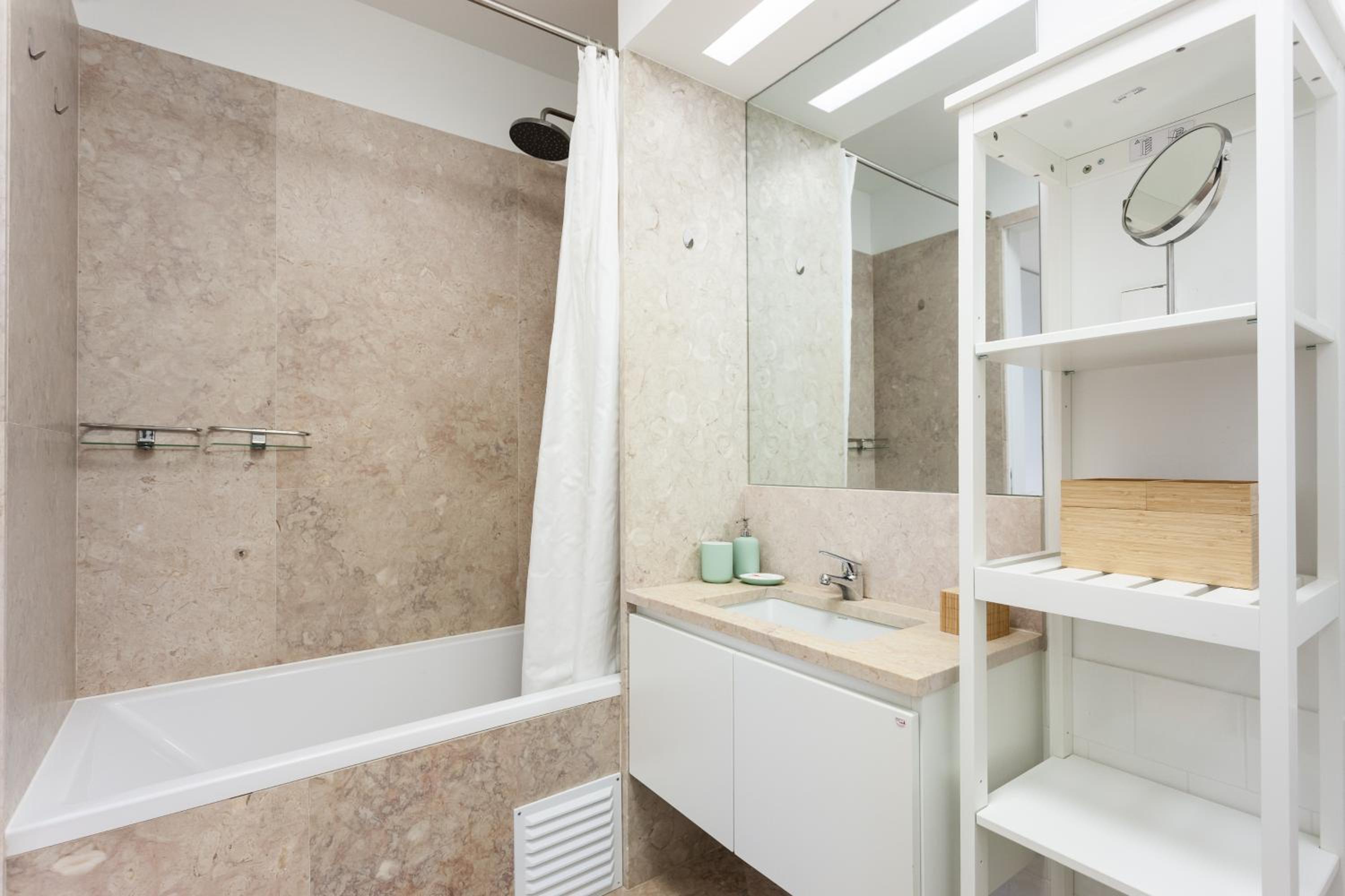 Two-Bedroom Apartment - Photo 4