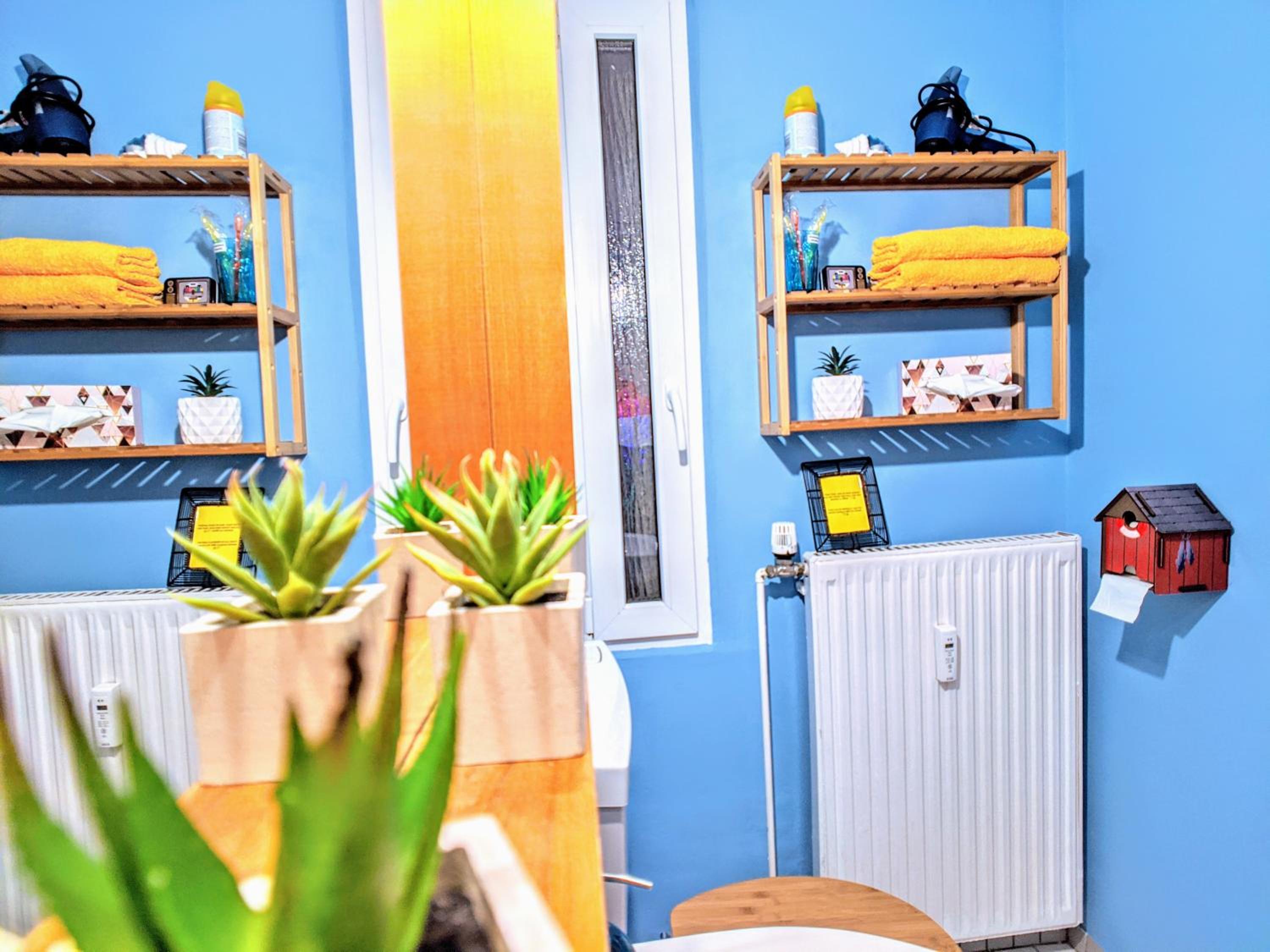 One-Bedroom Apartment - Photo 24