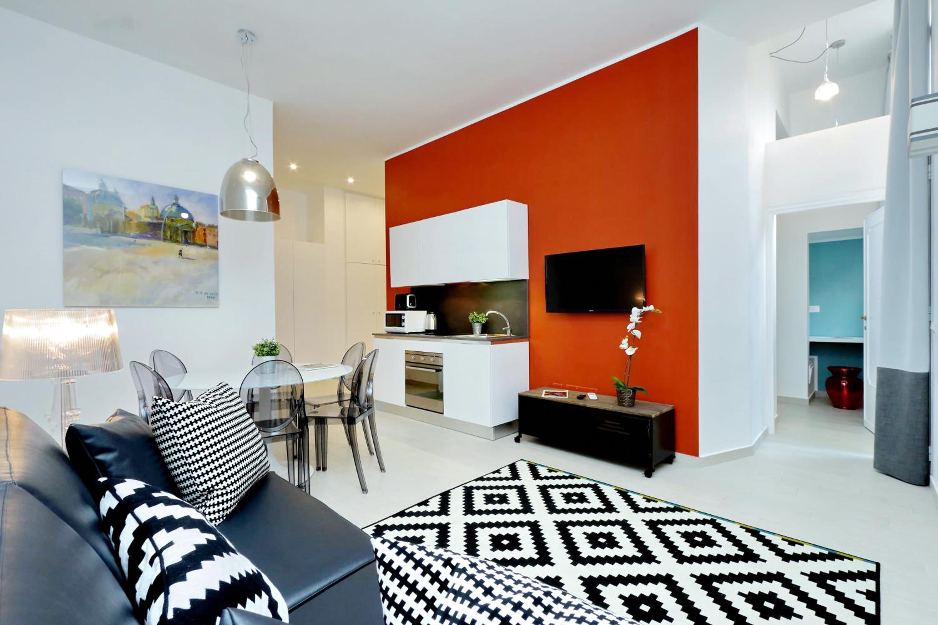 Two-Bedroom Apartment with Balcony photo 1