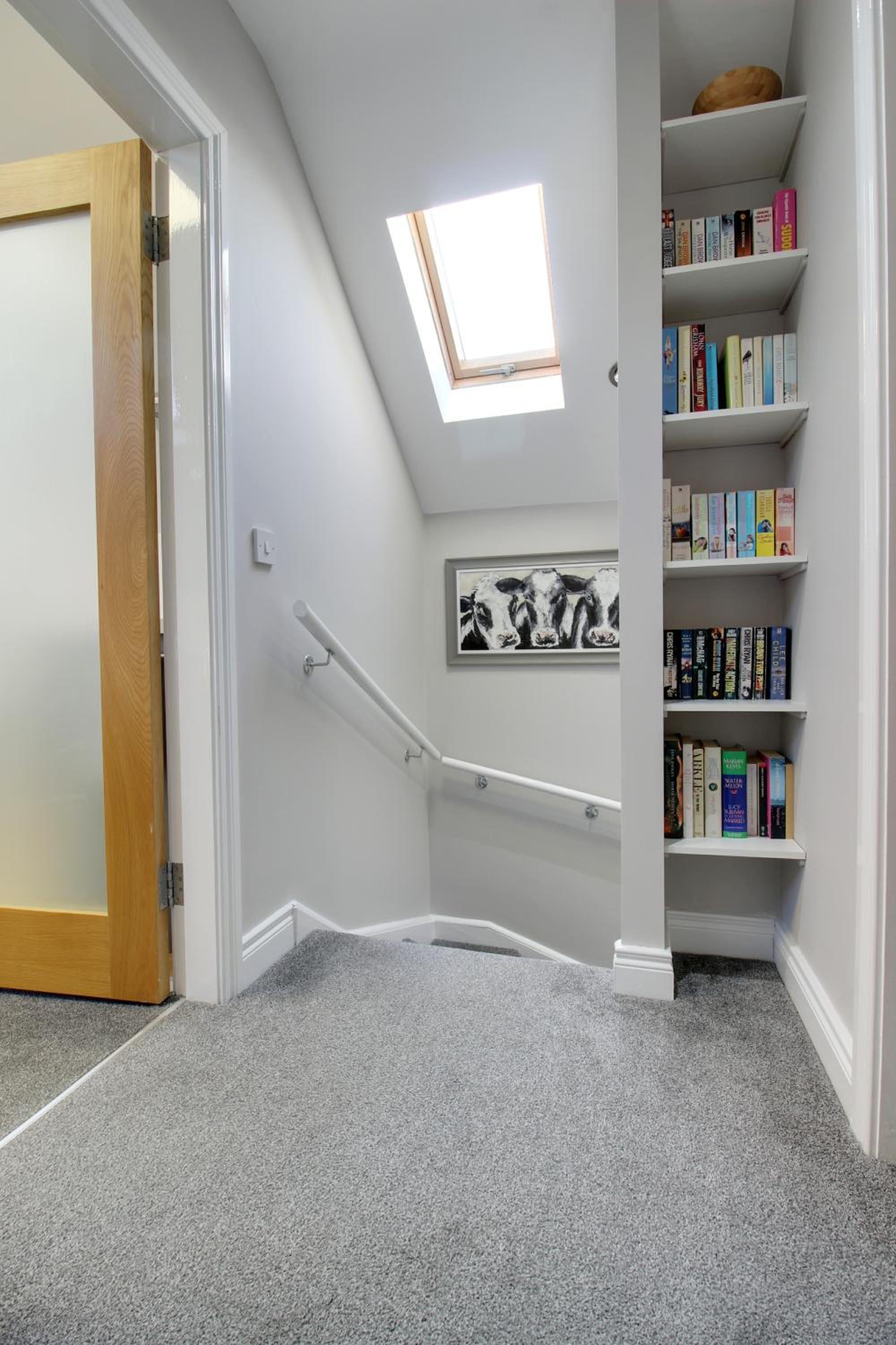 One-Bedroom Apartment - Photo 6