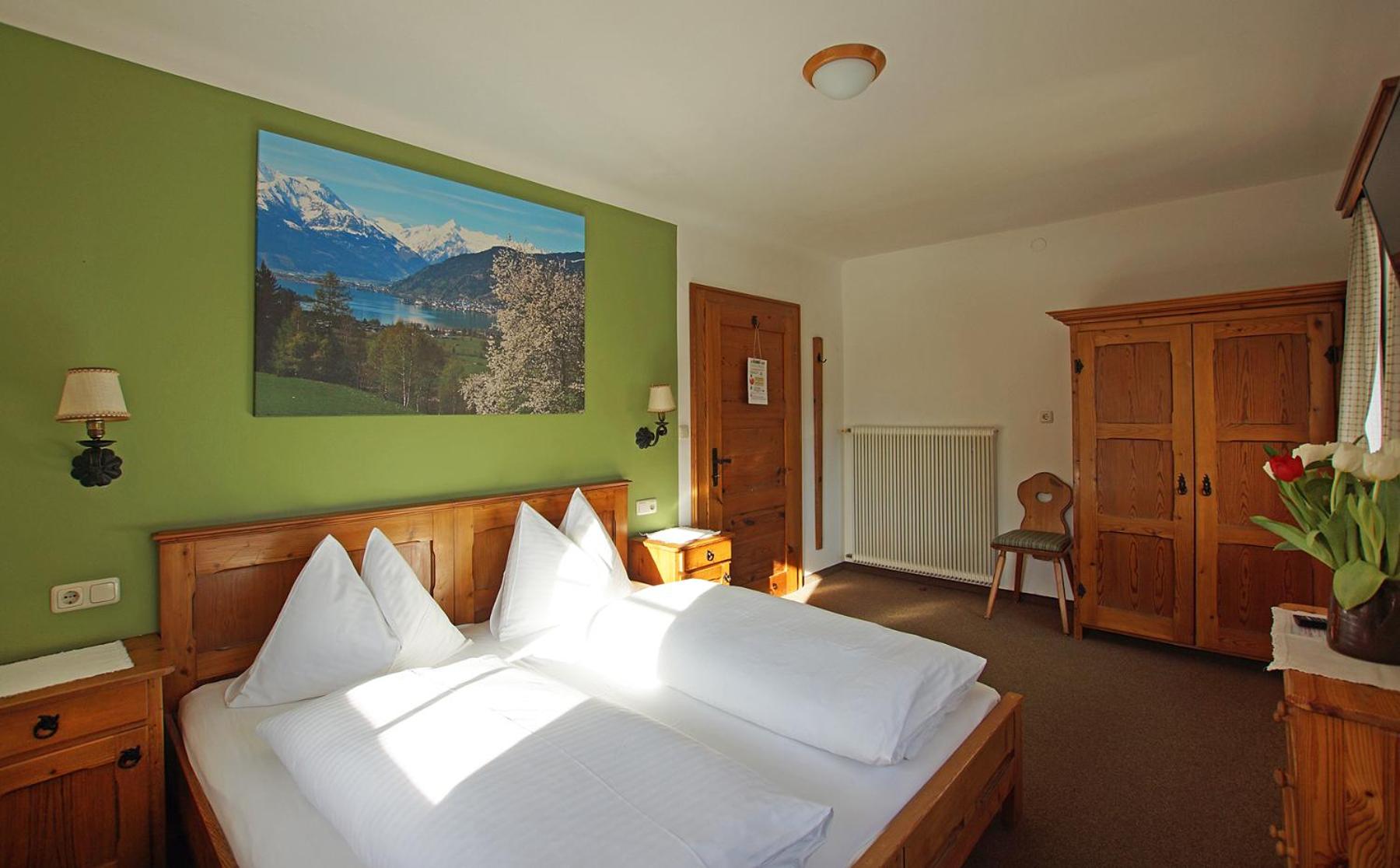 Quadruple Room with Mountain View photo 1