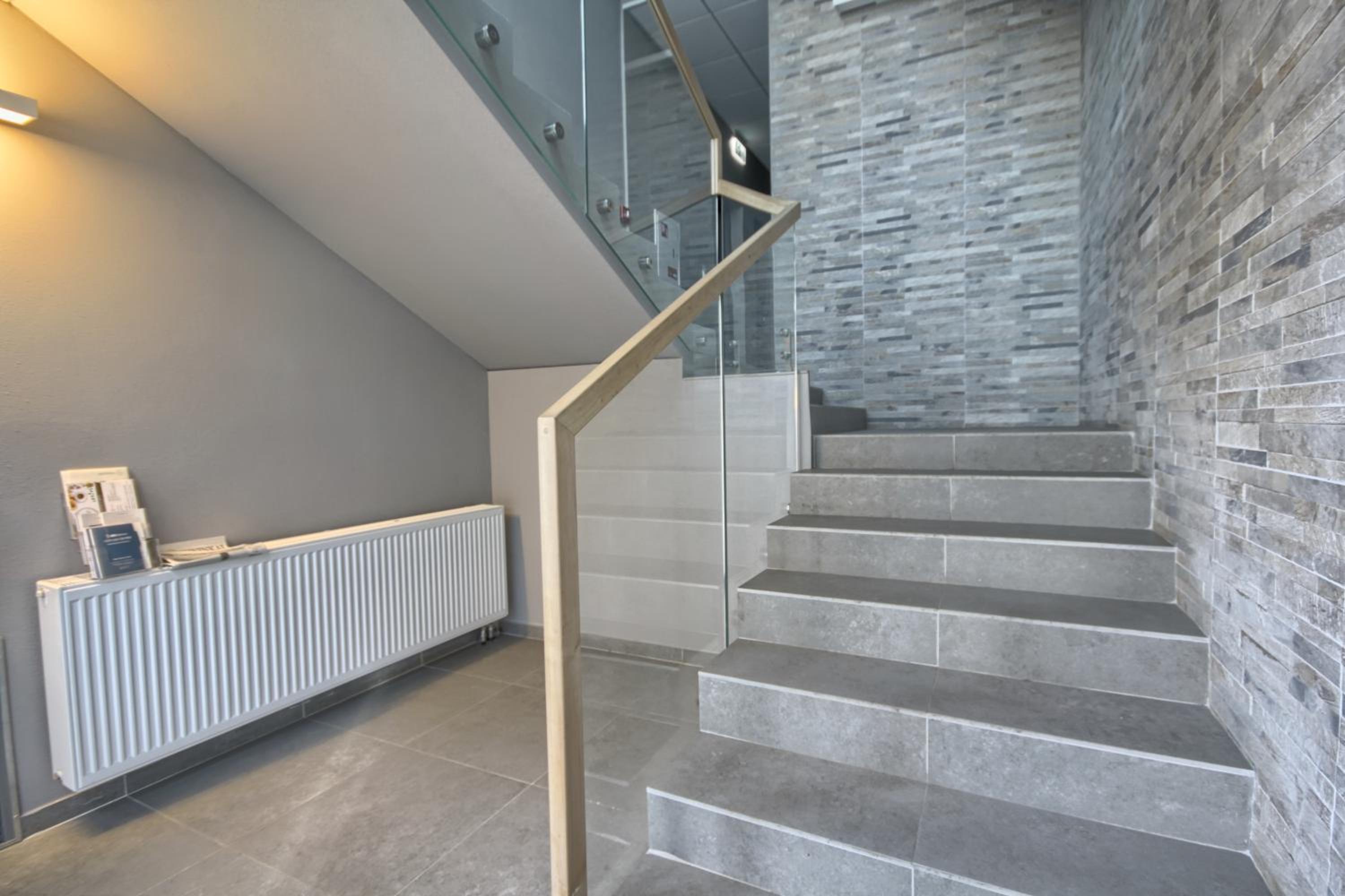 One-Bedroom Apartment - Photo 16