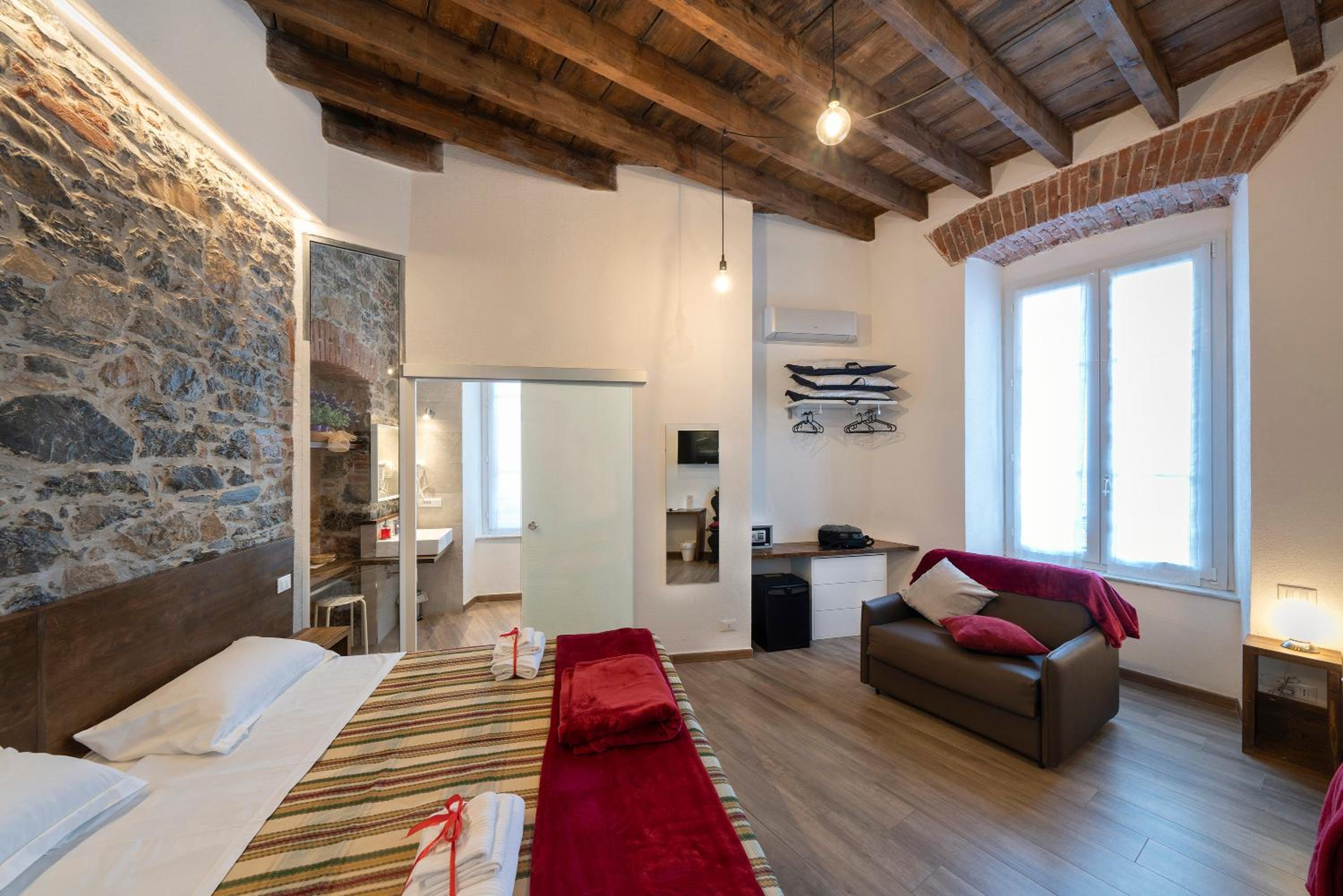 Superior Triple Room - Photo 22