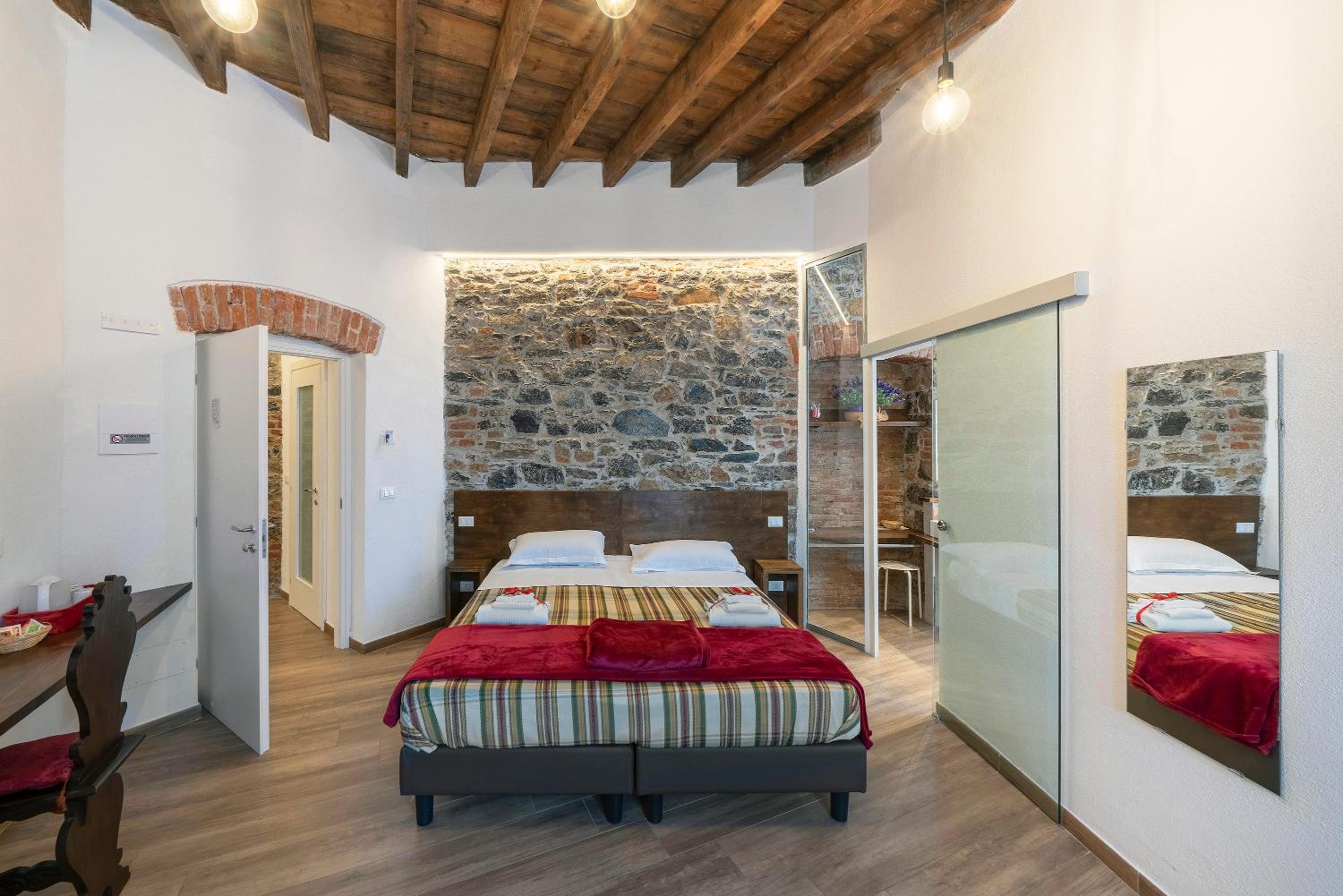 Superior Triple Room - Photo 19