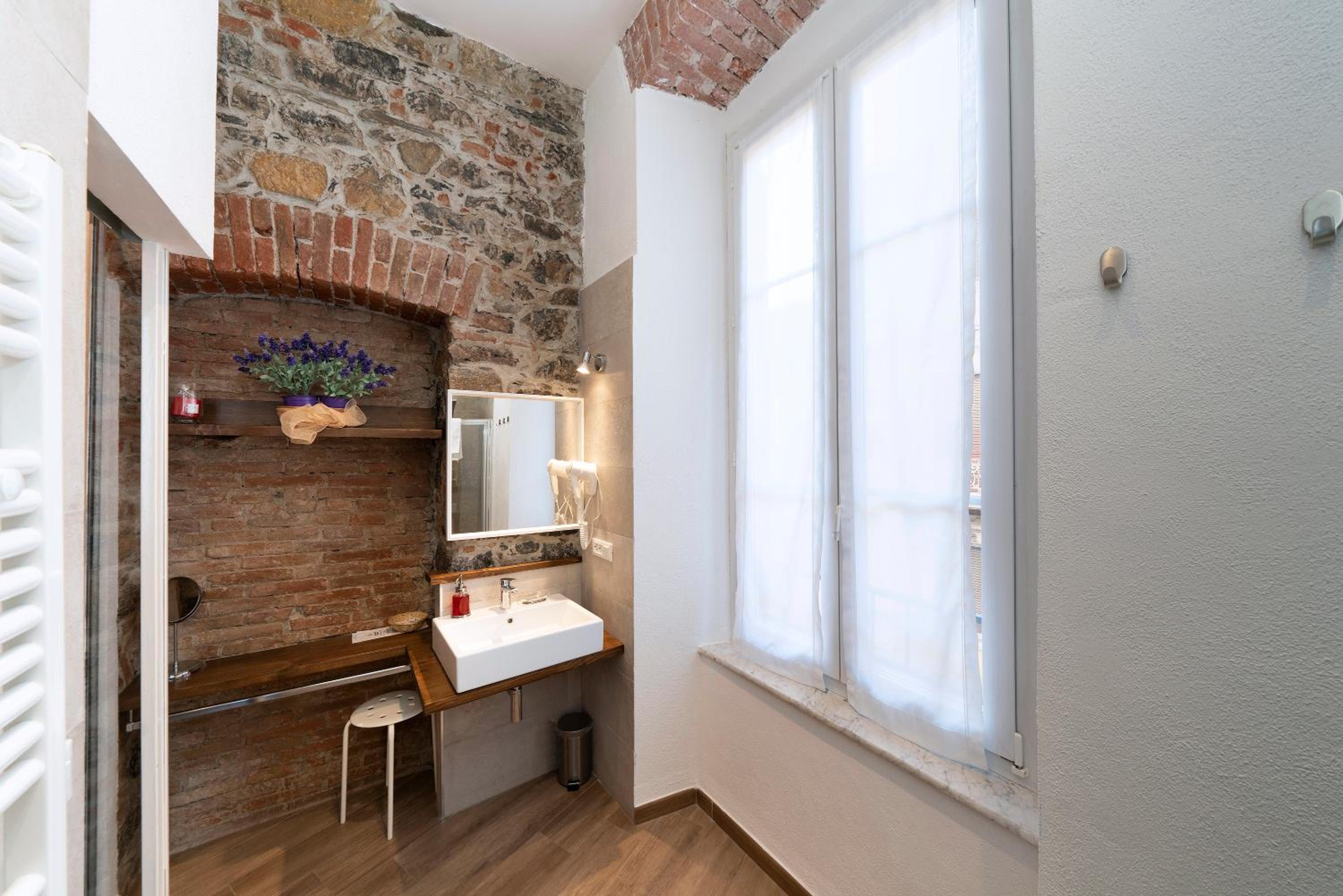 Superior Triple Room - Photo 16