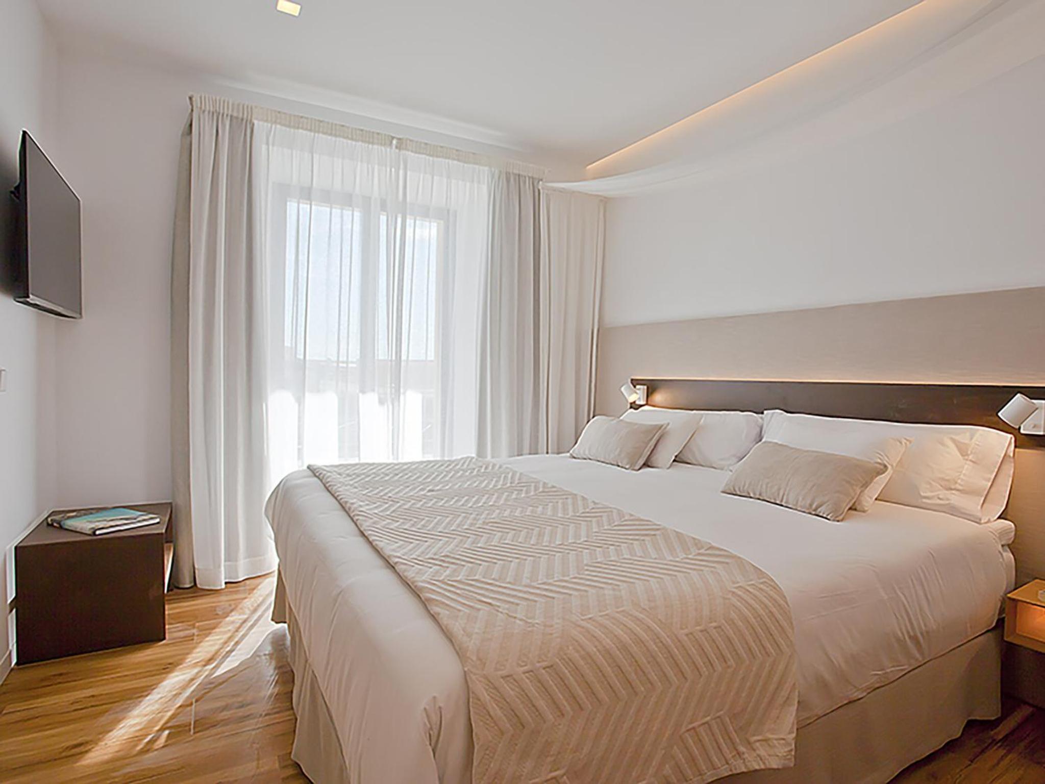 Superior Room with Terrace - Photo 8