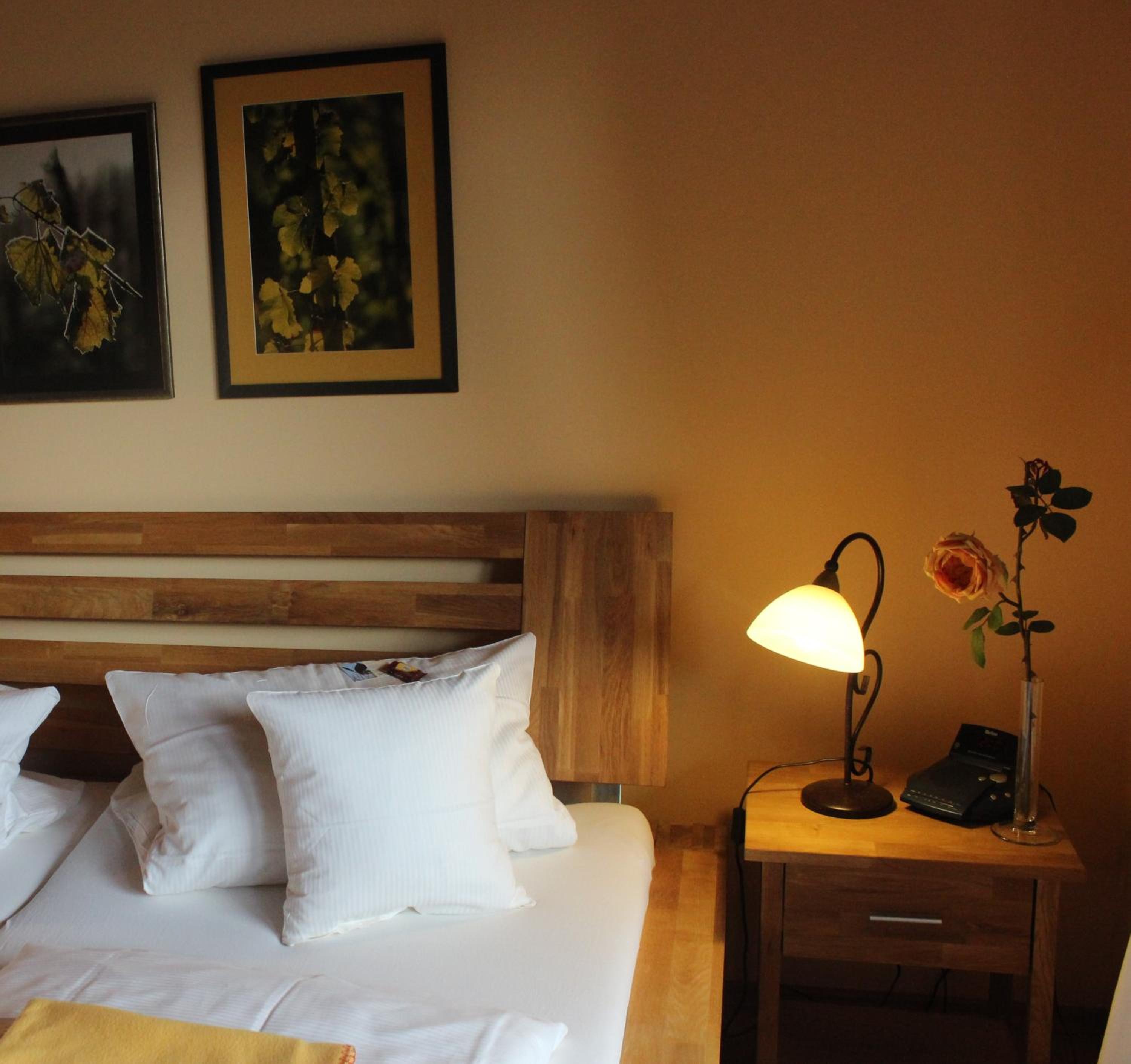 Double Room - Photo 2