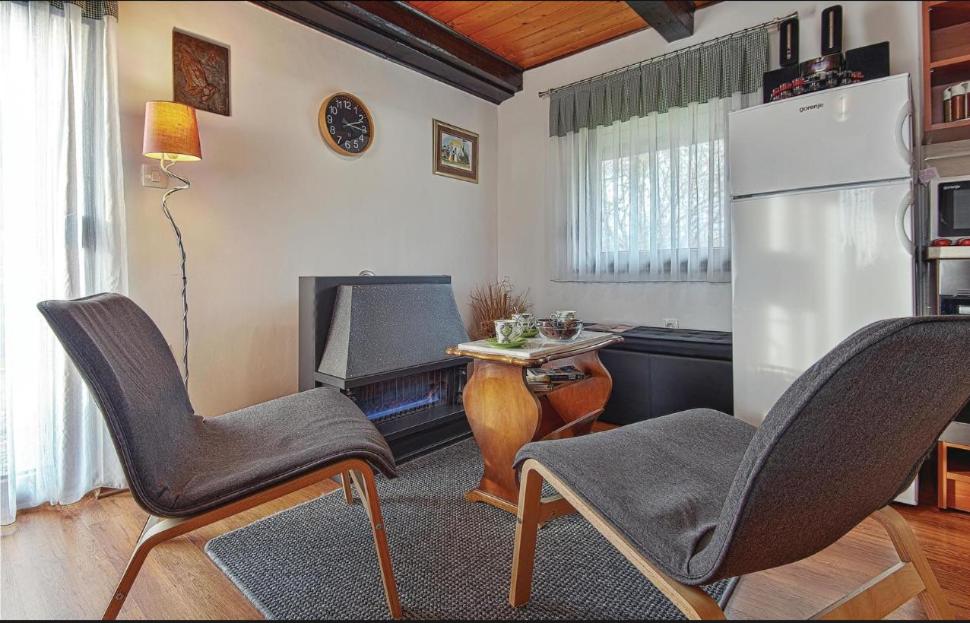 Apartment - Photo 6