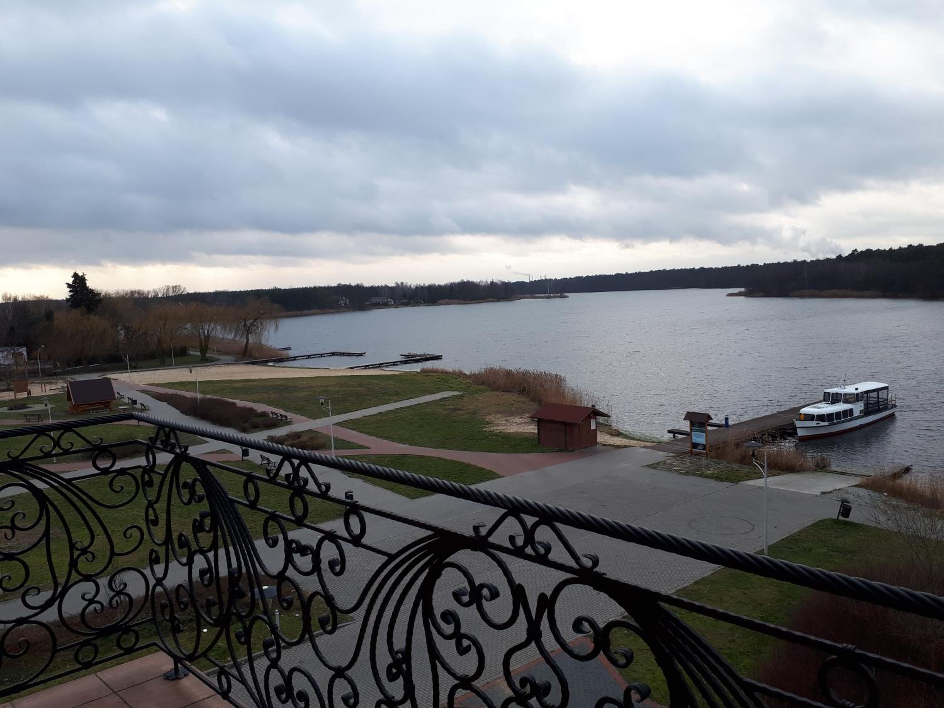 Double Room with Lake View photo 3