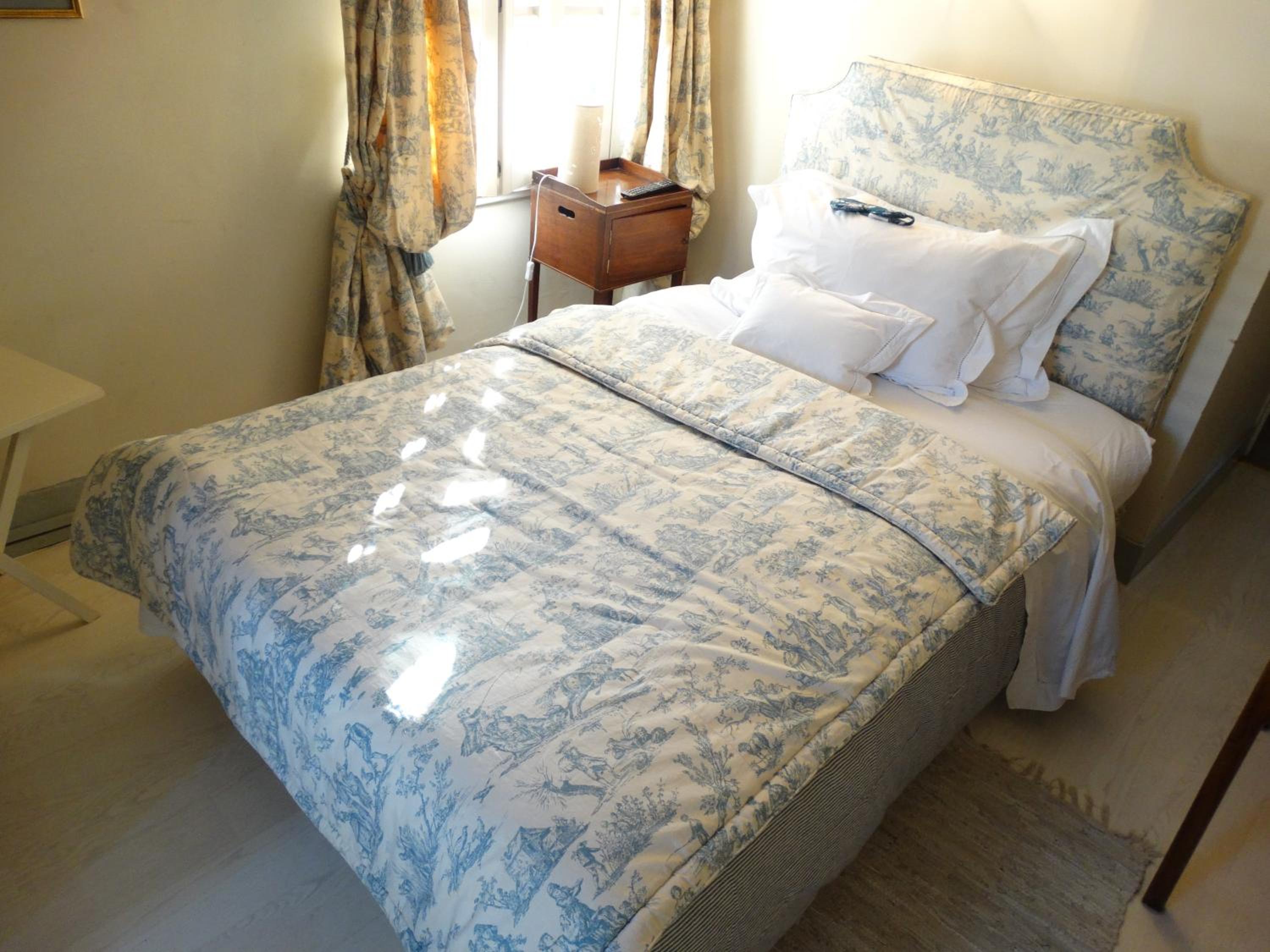 Single Room with Shower photo 1