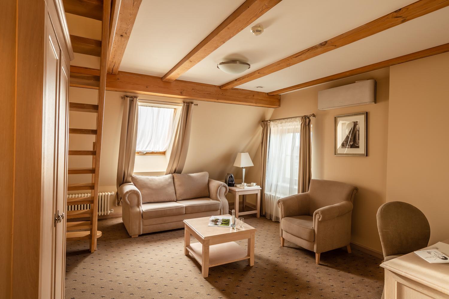 Junior Suite with mezzanine in Spichlerz building photo 3