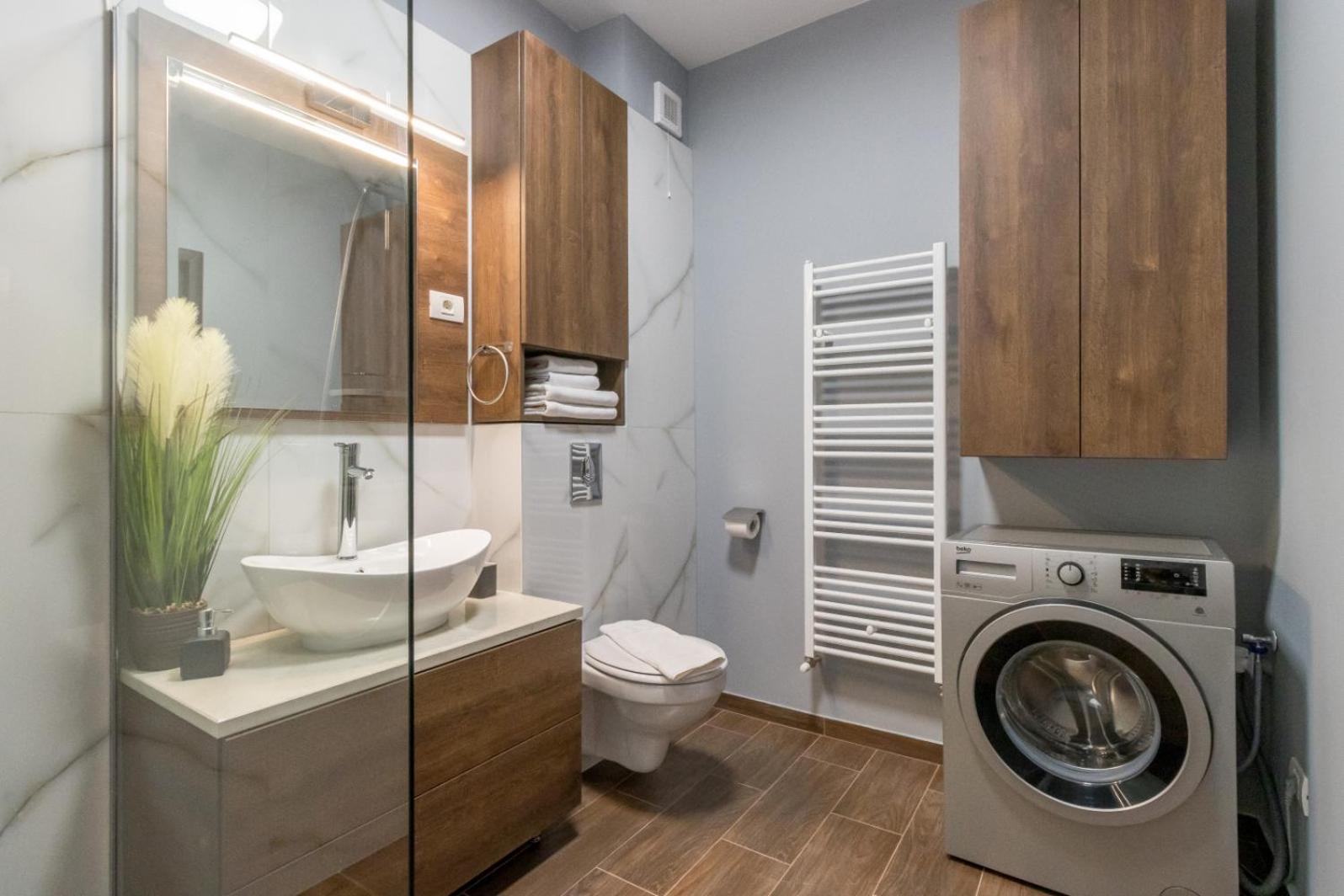 One-Bedroom Apartment - Photo 17