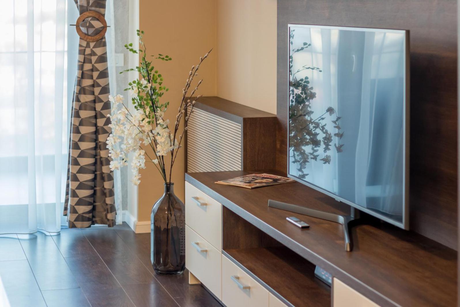 One-Bedroom Apartment - Photo 20