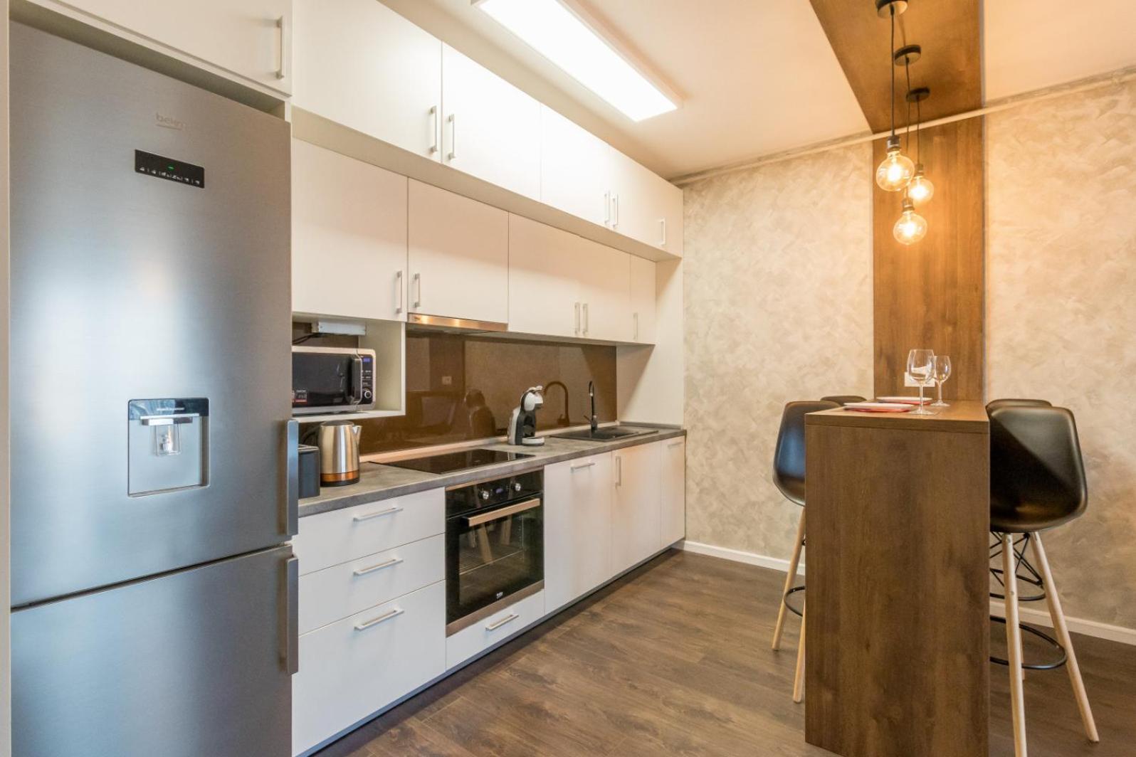 One-Bedroom Apartment - Photo 25