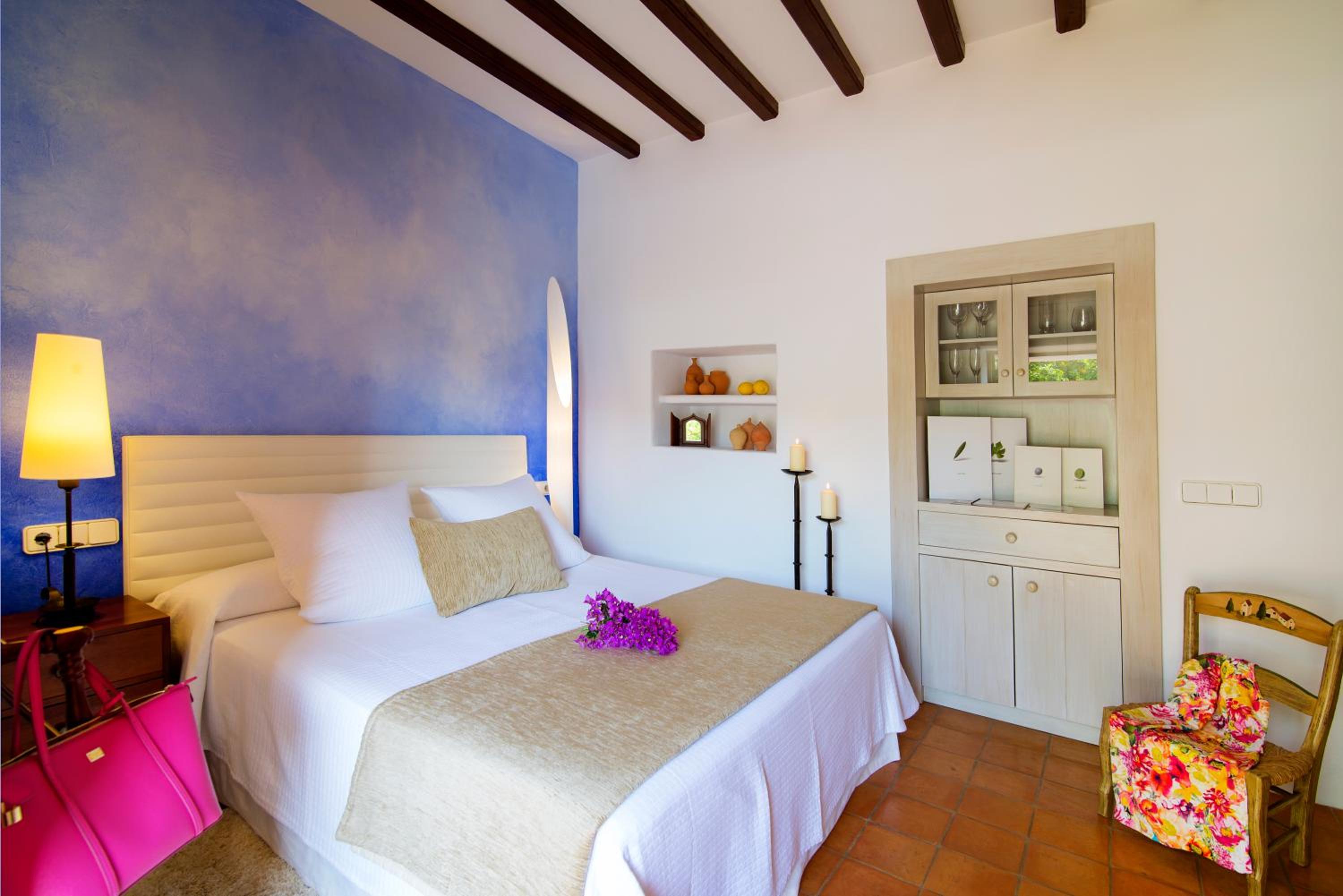 Habitación Doble Estándar o con Dos Camas Individuales.