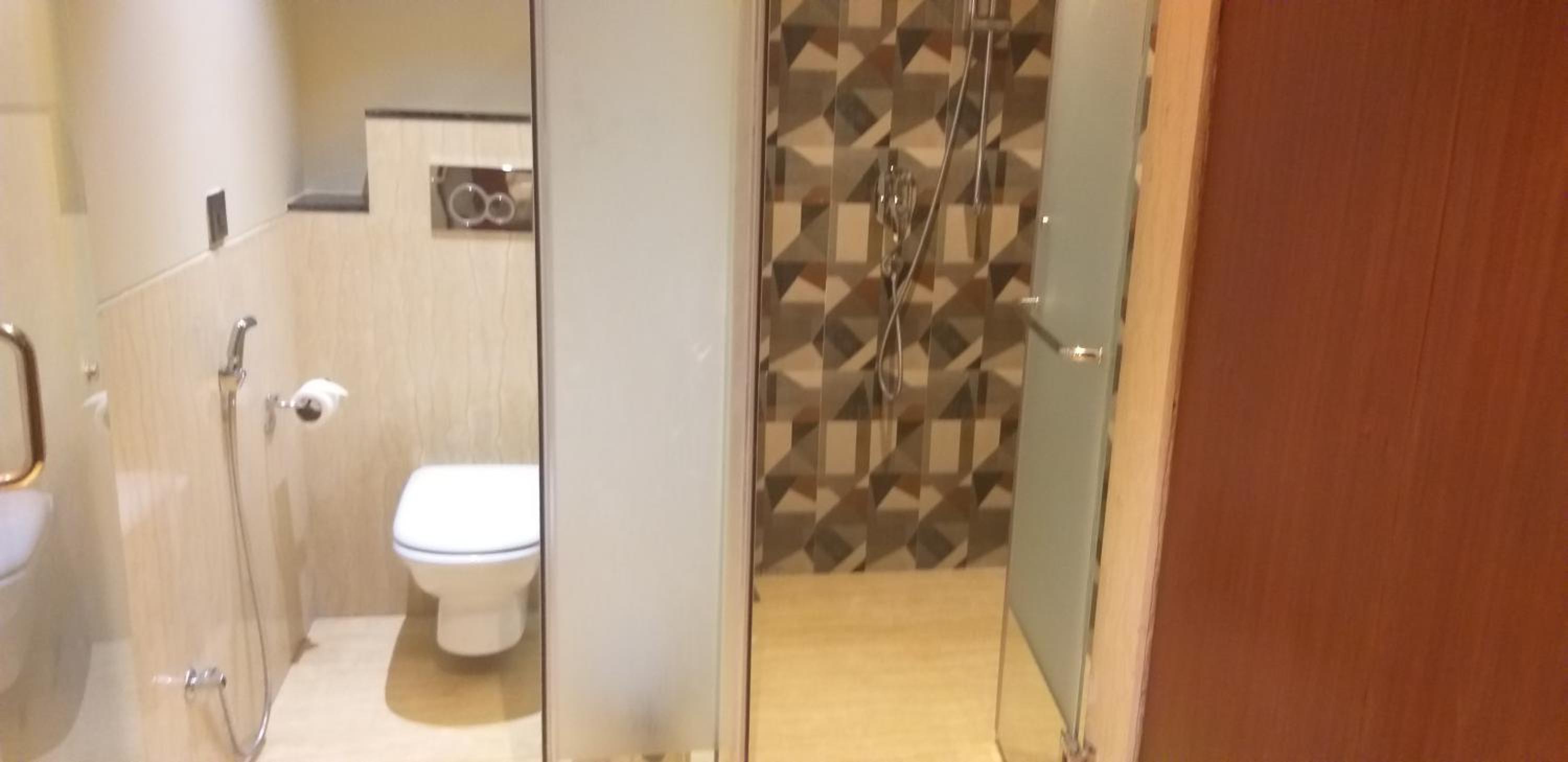 Deluxe Double Room - Photo 10