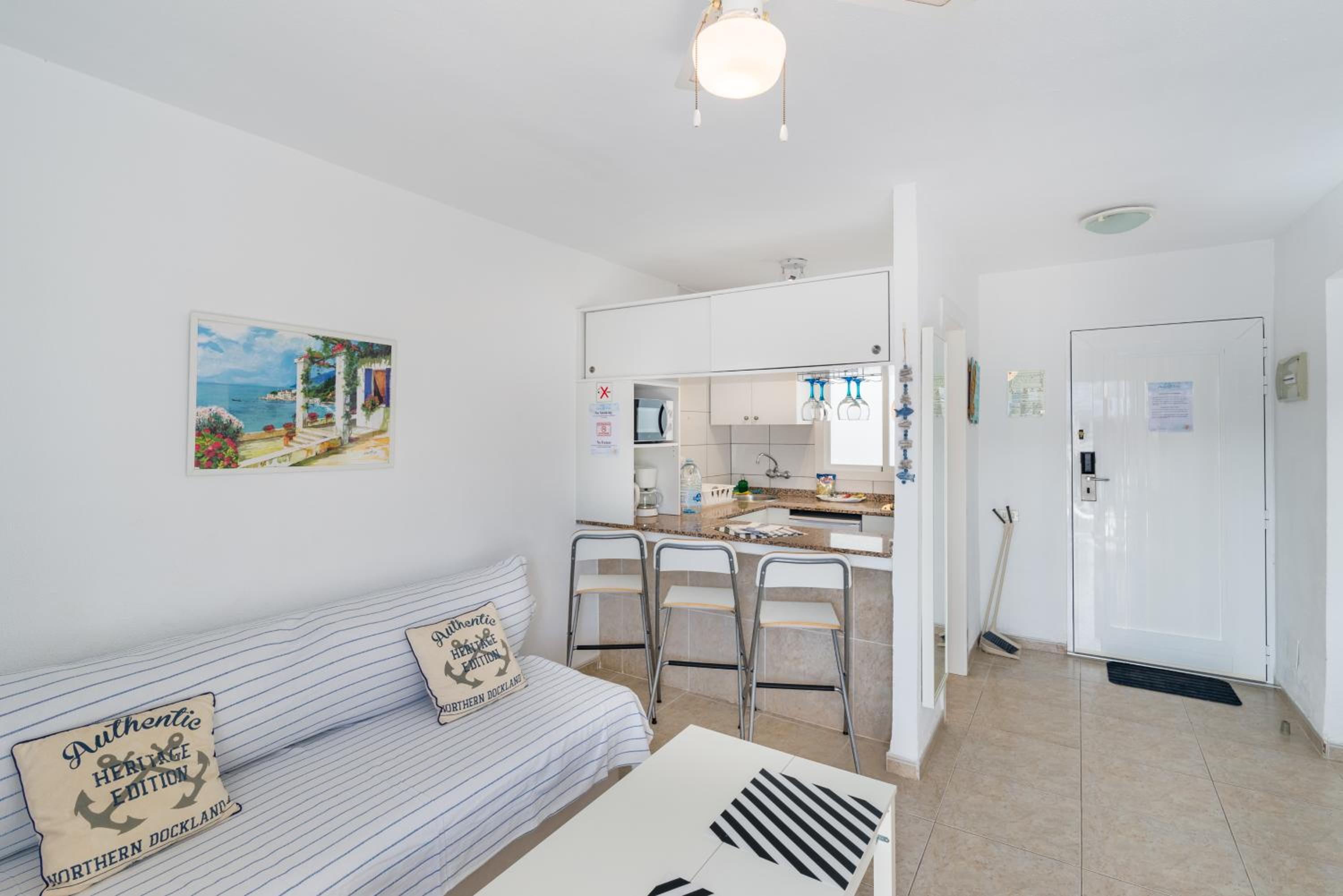 Apartamento con vista al mar