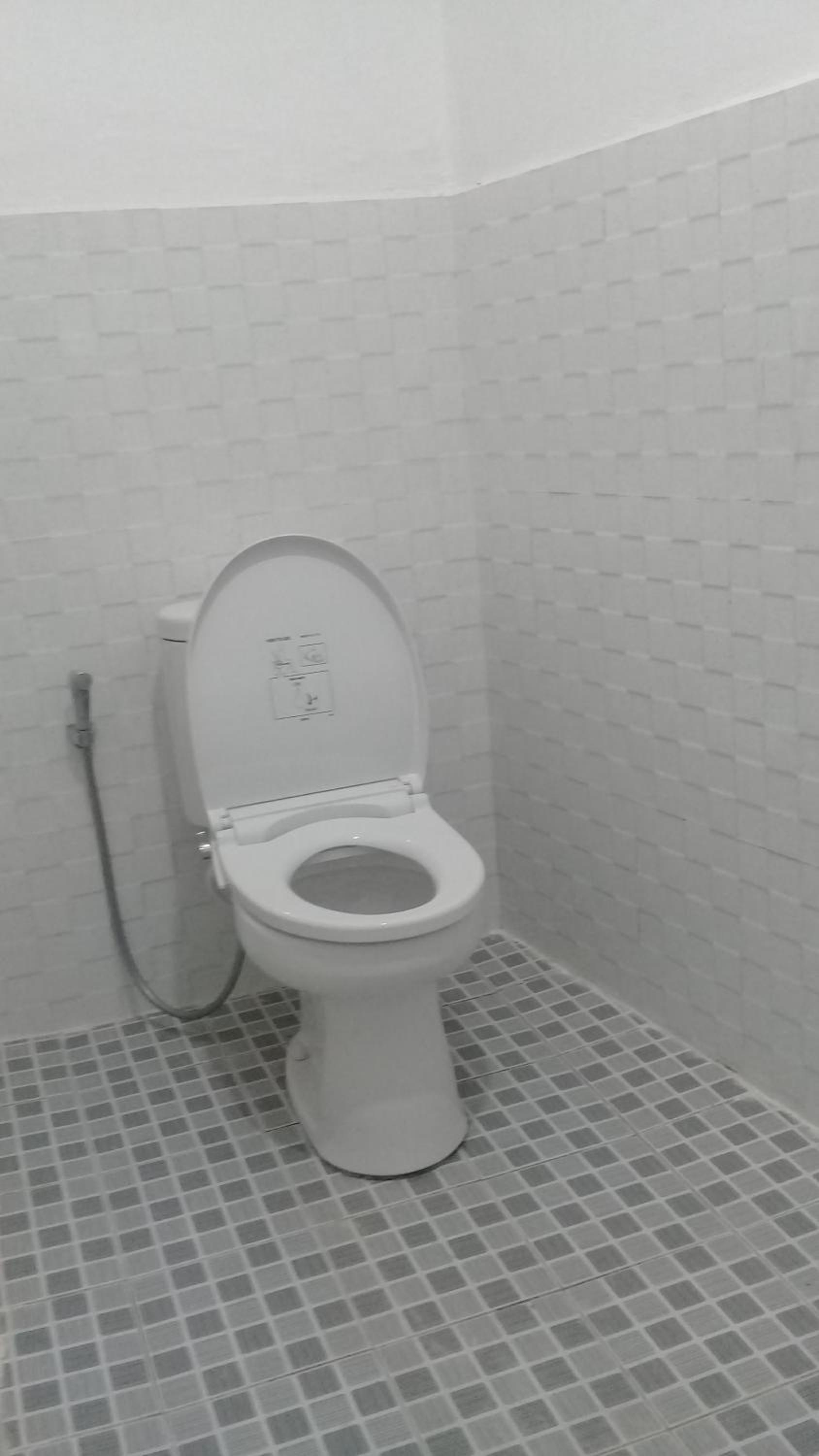 Standard Twin Room - Photo 8