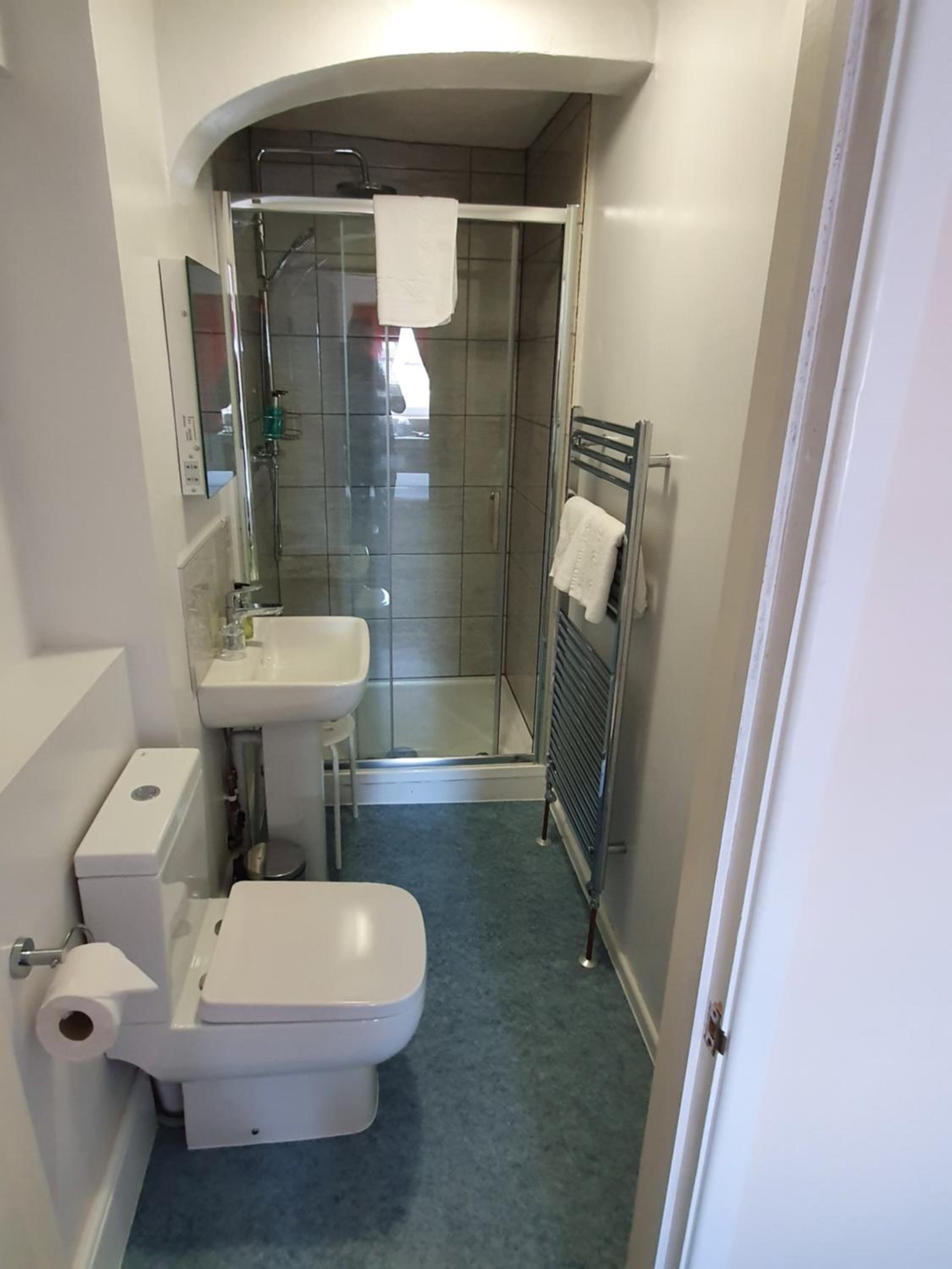 Double Room with Sea View - Photo 4