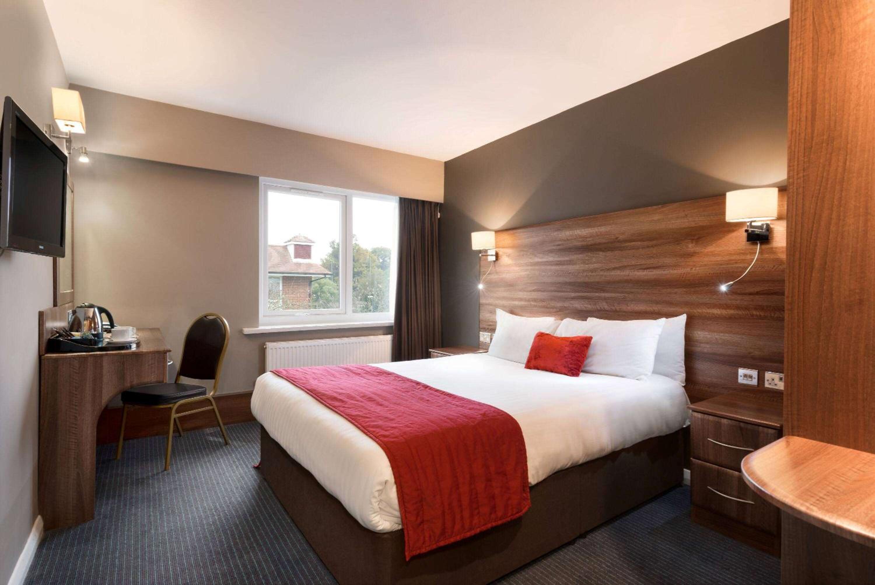King Room - Non-Smoking, photo 7