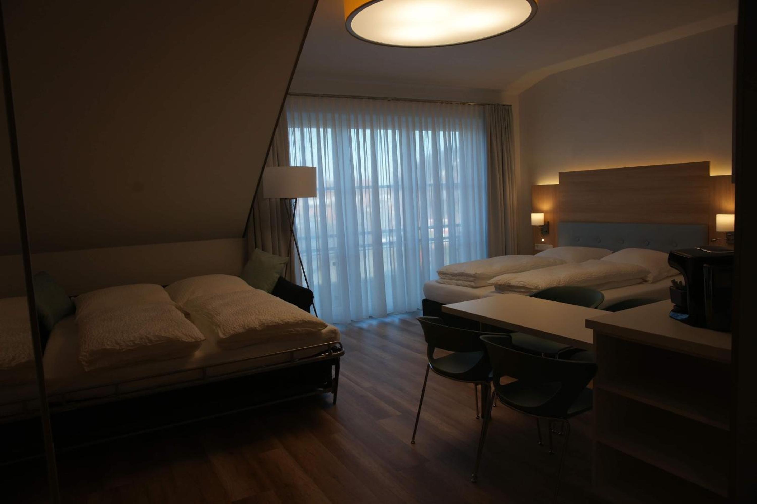 Deluxe Quadruple Room - Photo 2