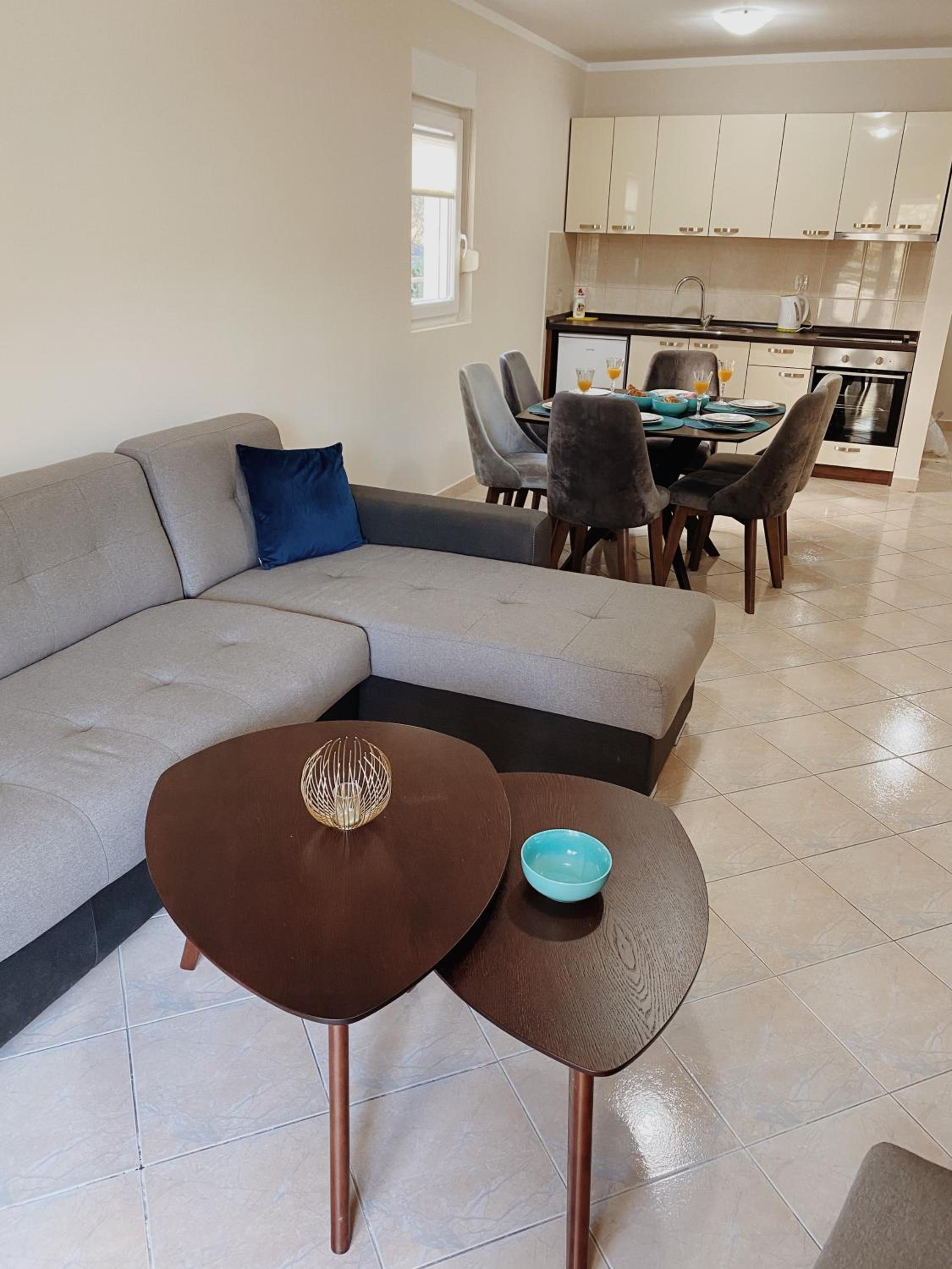 Two-Bedroom Apartment with Terrace - Photo 8