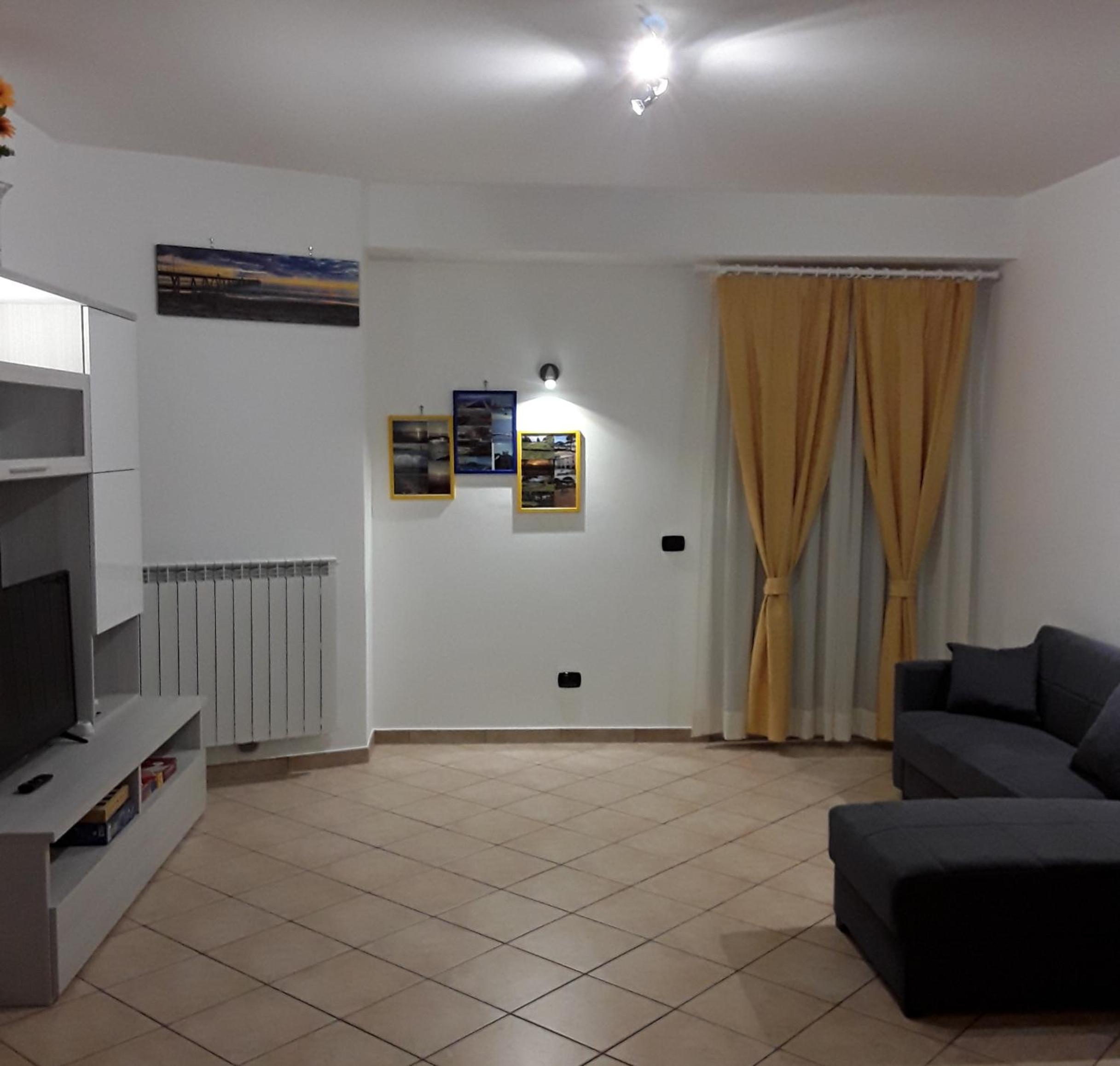 Three-Bedroom Apartment - Photo 26