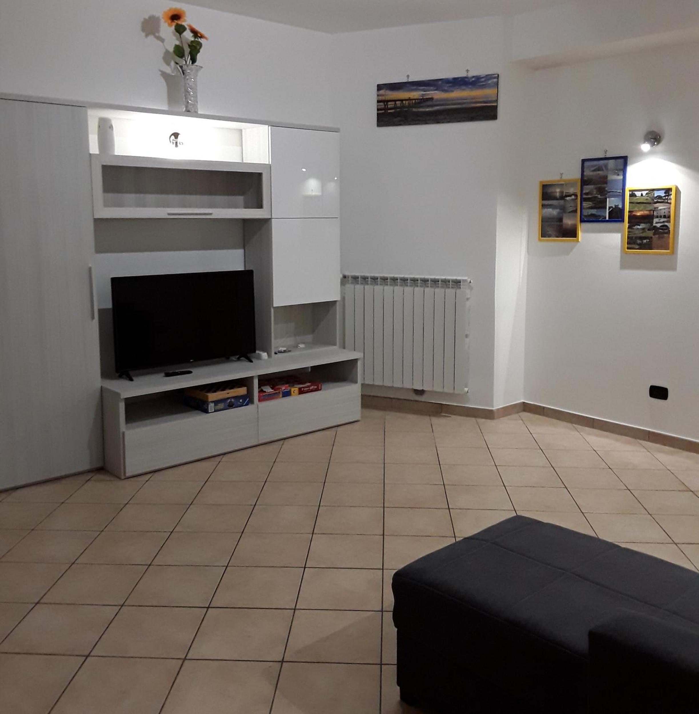 Three-Bedroom Apartment - Photo 24