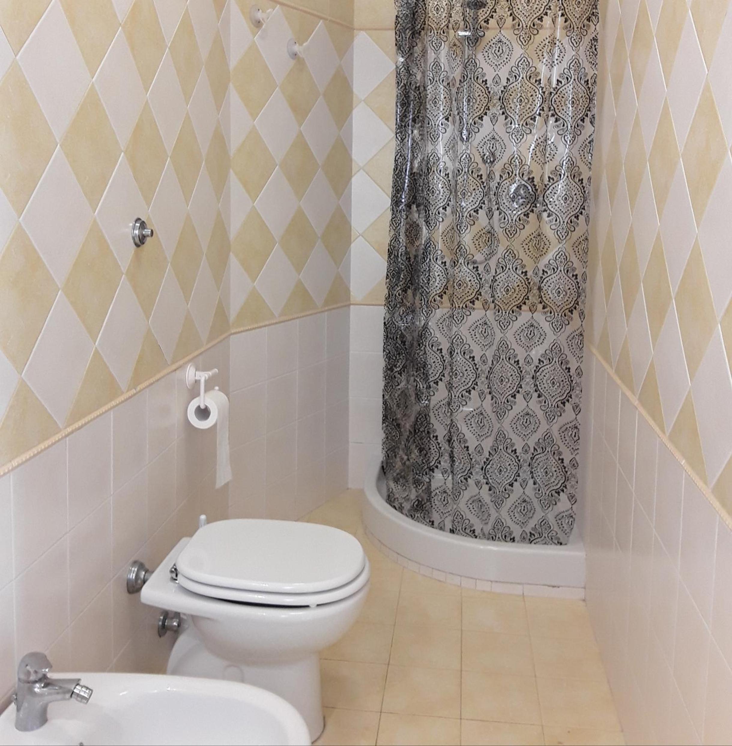 Three-Bedroom Apartment - Photo 15