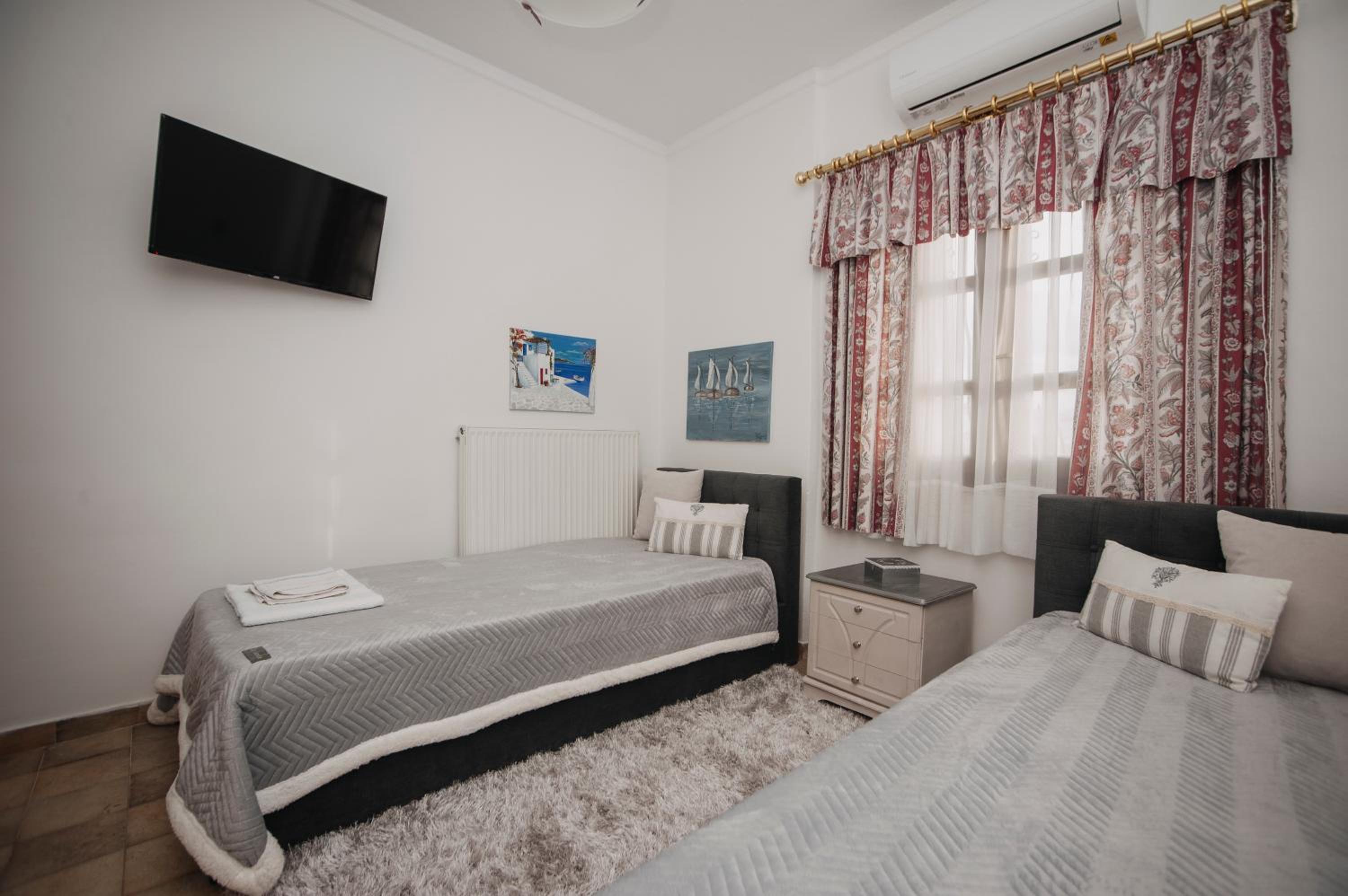 Two-Bedroom Villa - Photo 65