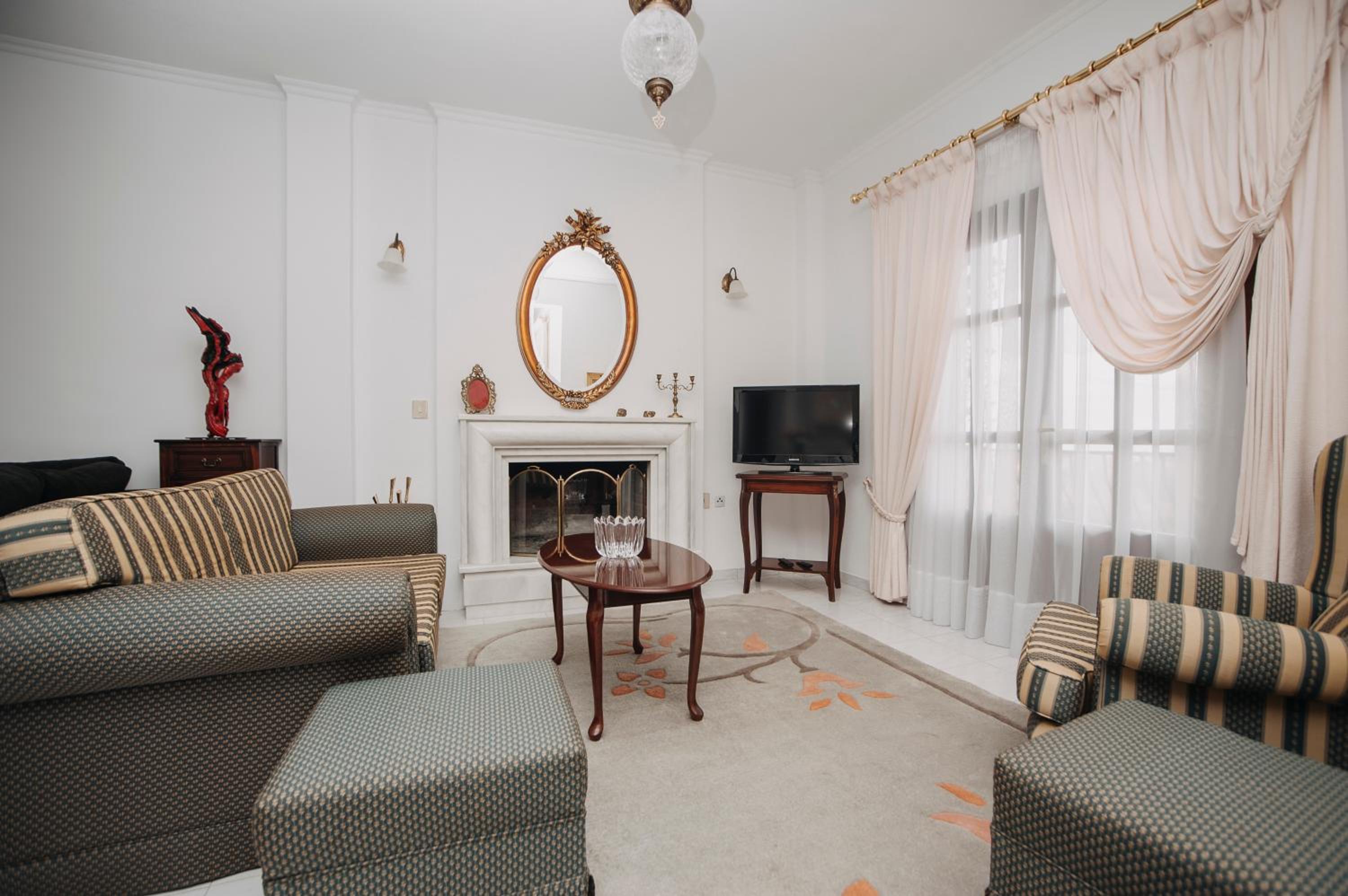 Two-Bedroom Villa - Photo 48