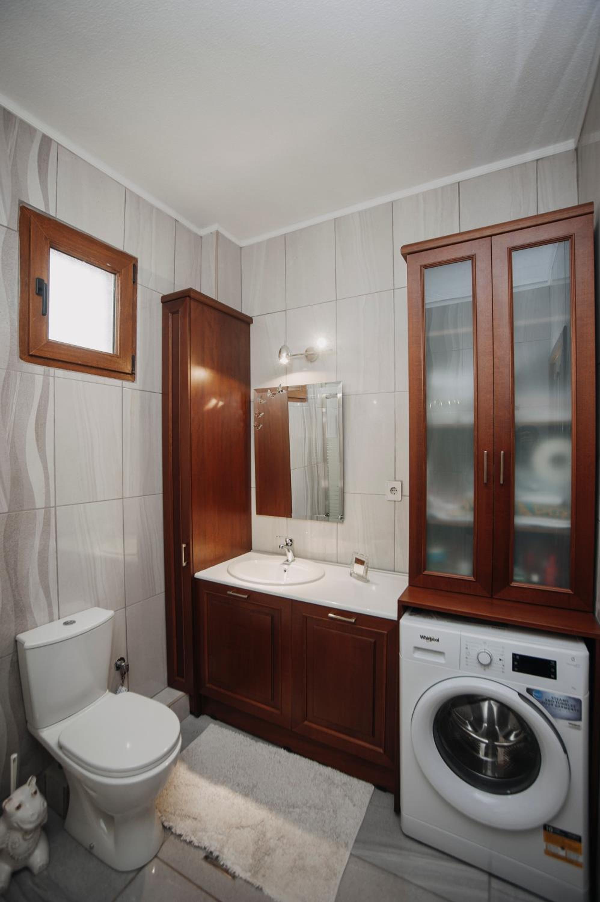 Two-Bedroom Villa - Photo 40