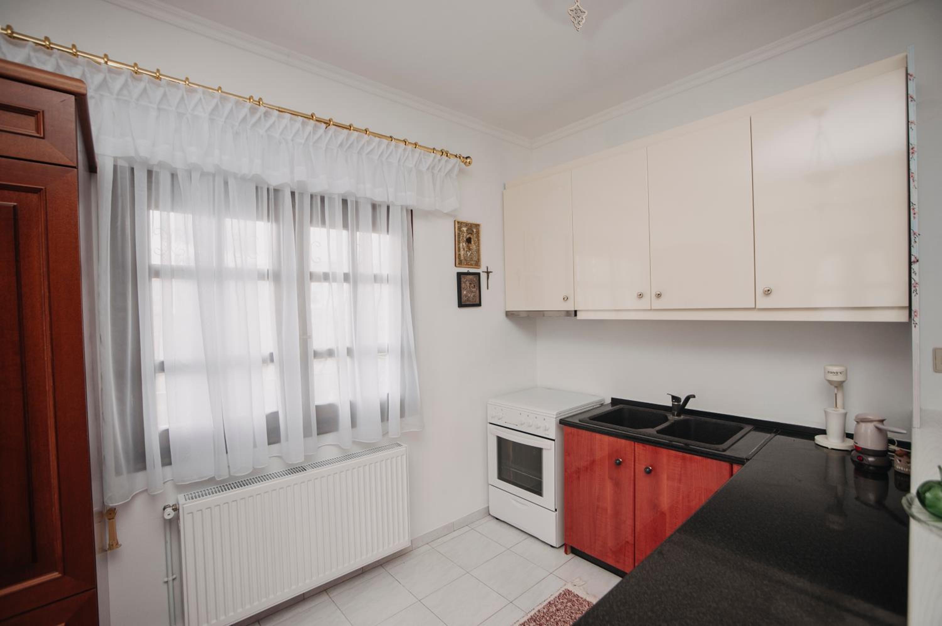 Two-Bedroom Villa - Photo 31