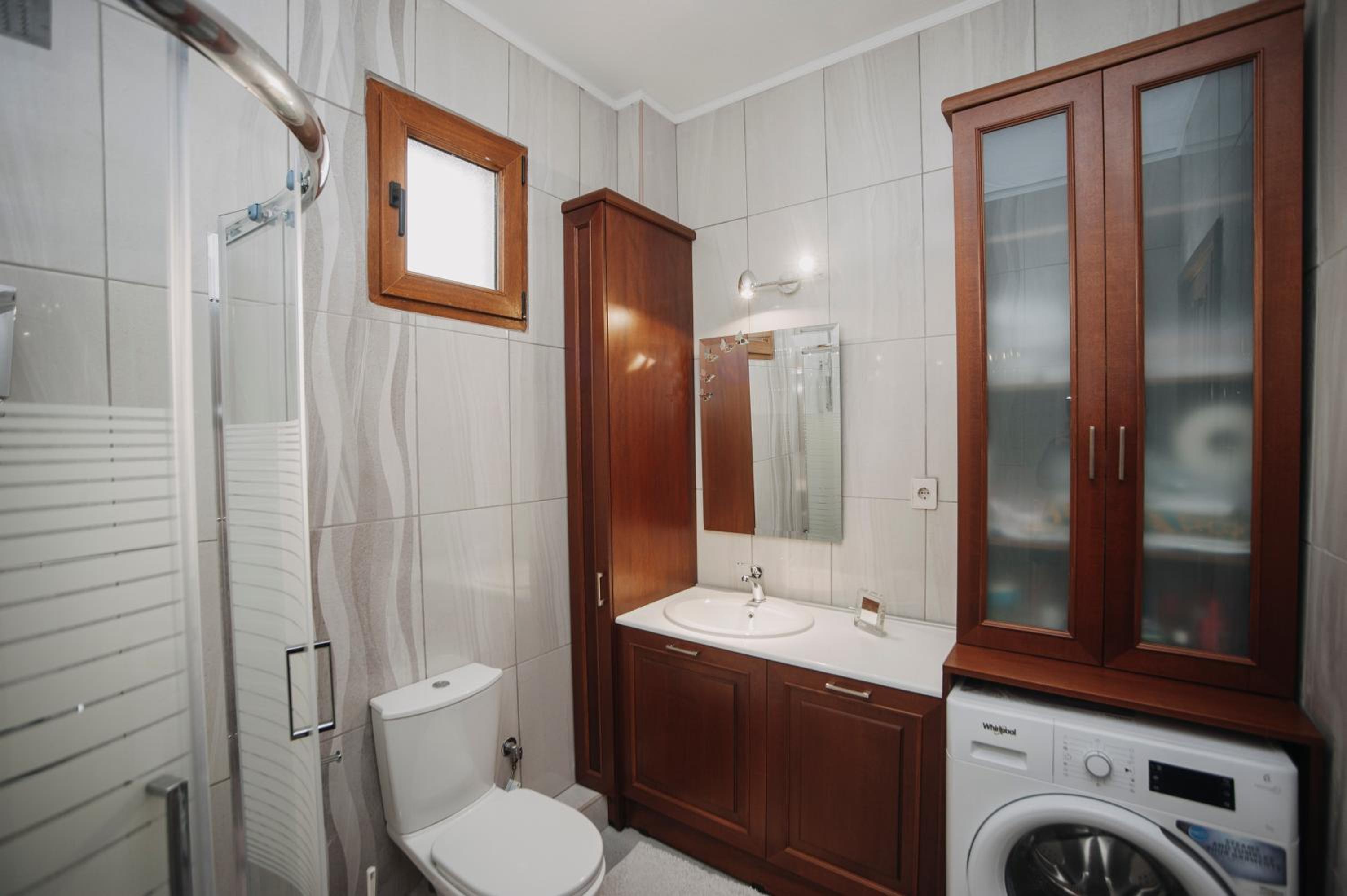 Two-Bedroom Villa - Photo 18