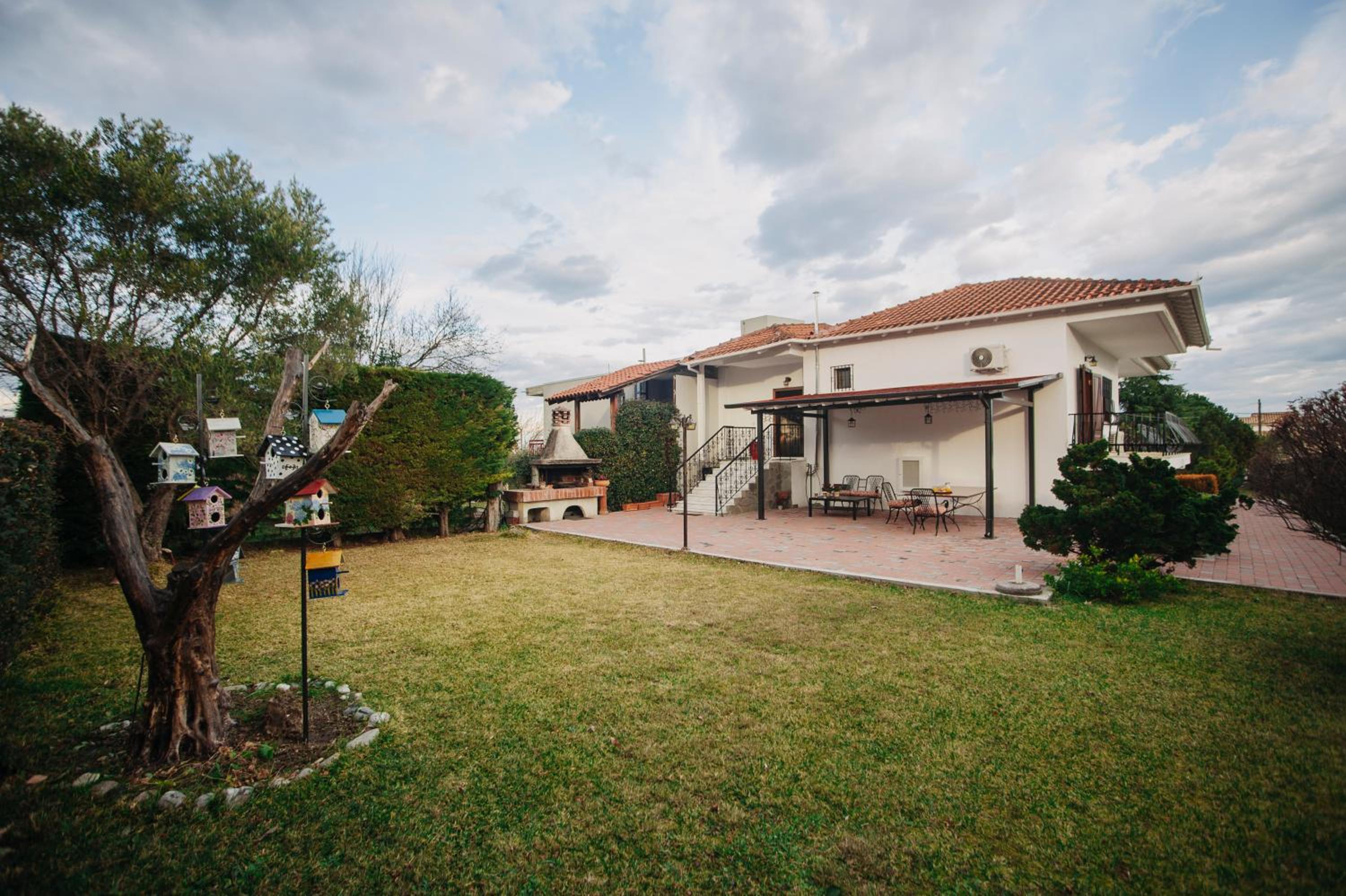 Two-Bedroom Villa - Photo 16