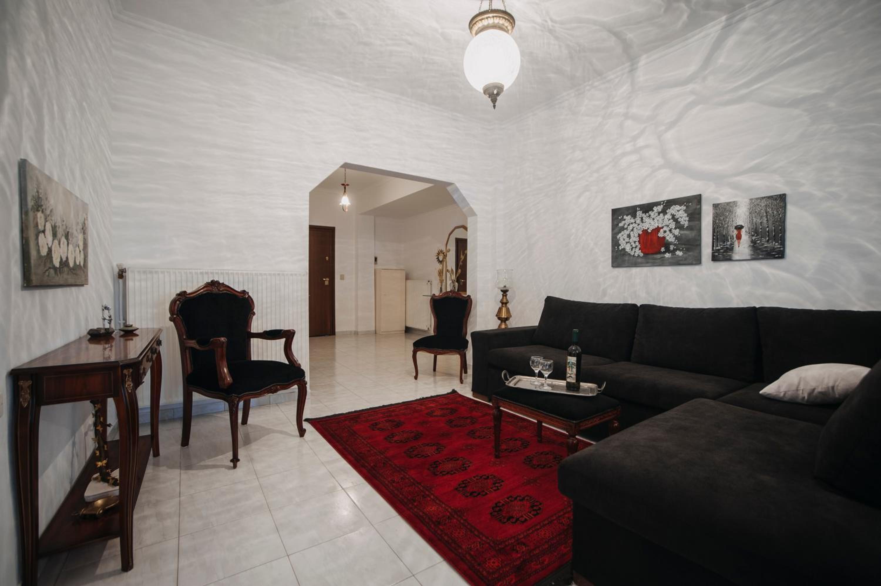 Two-Bedroom Villa - Photo 3