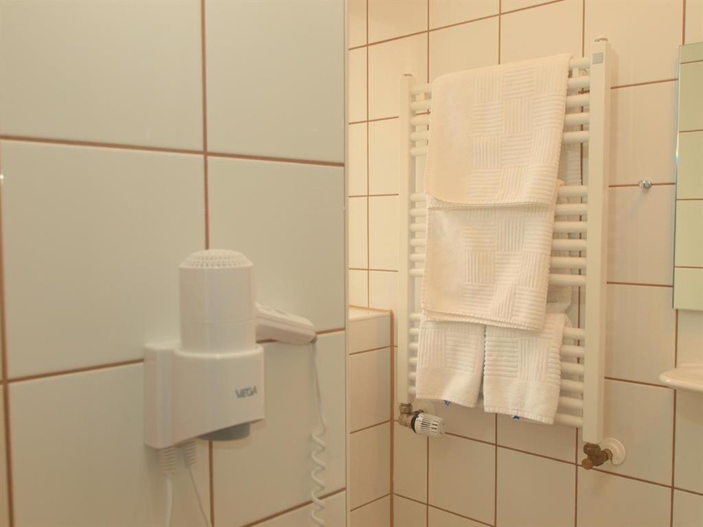 Single Room photo 3