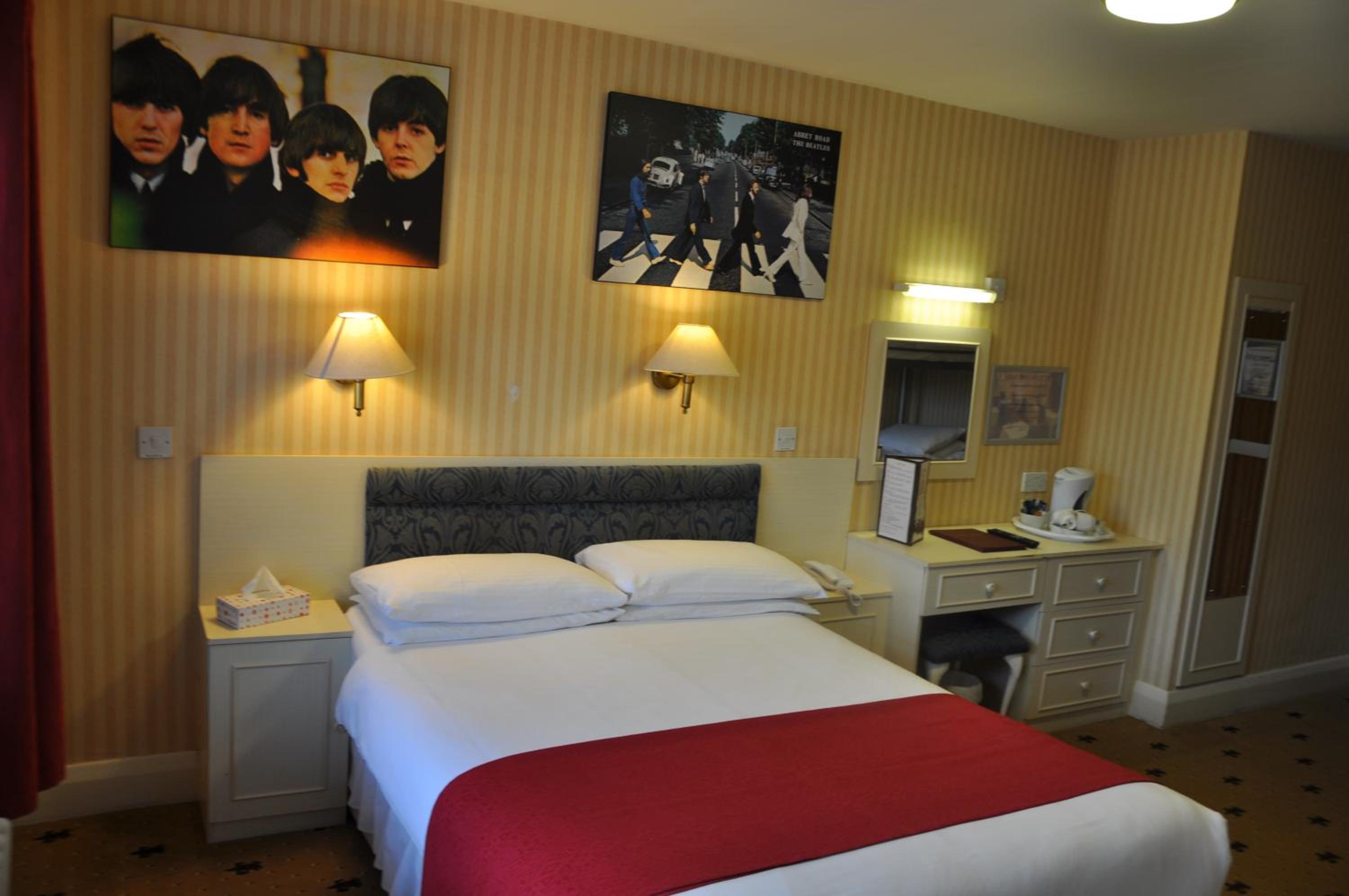 Standard Double Room - Photo 2