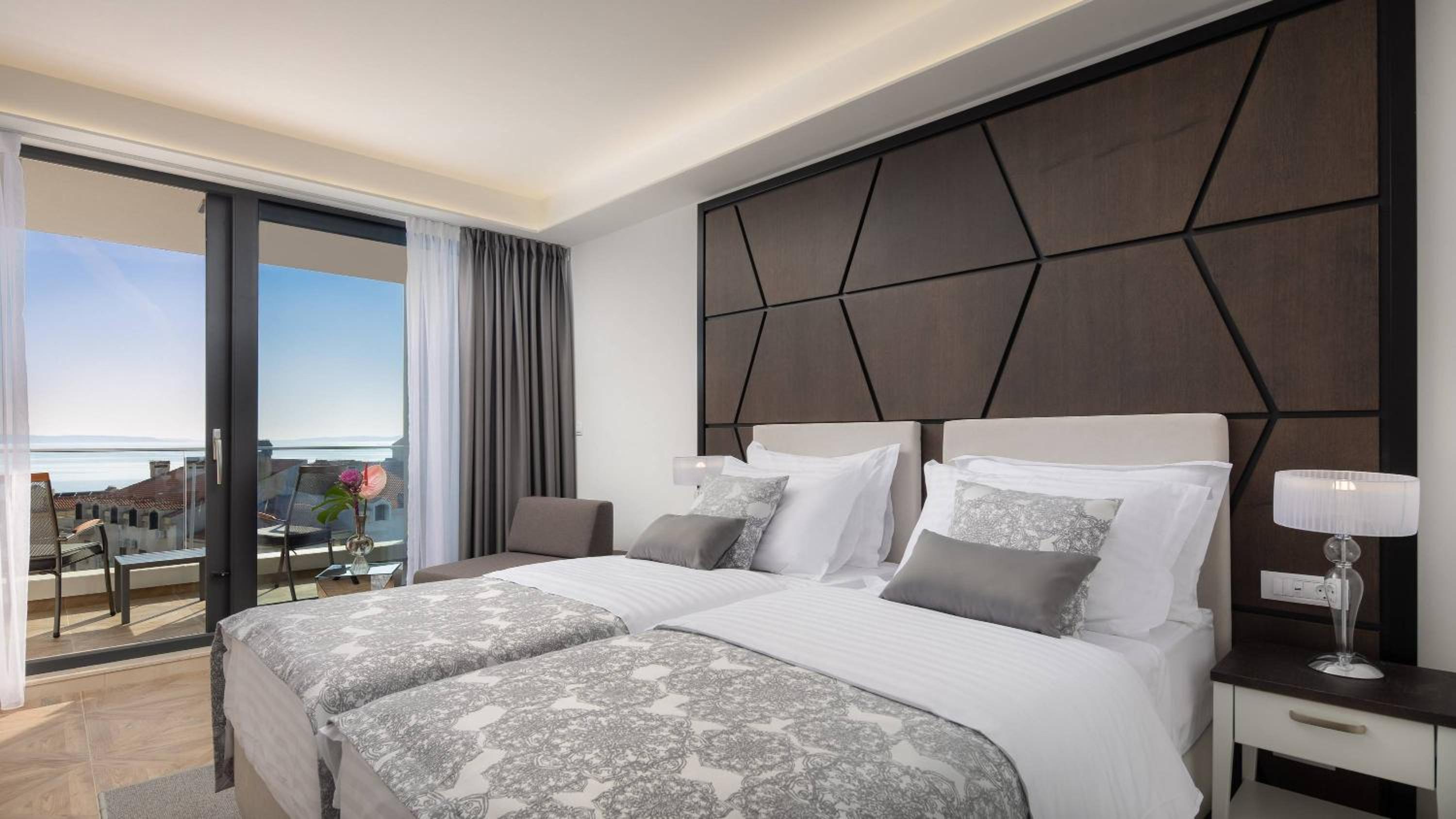 Adria Twin Bed Room with Sea View