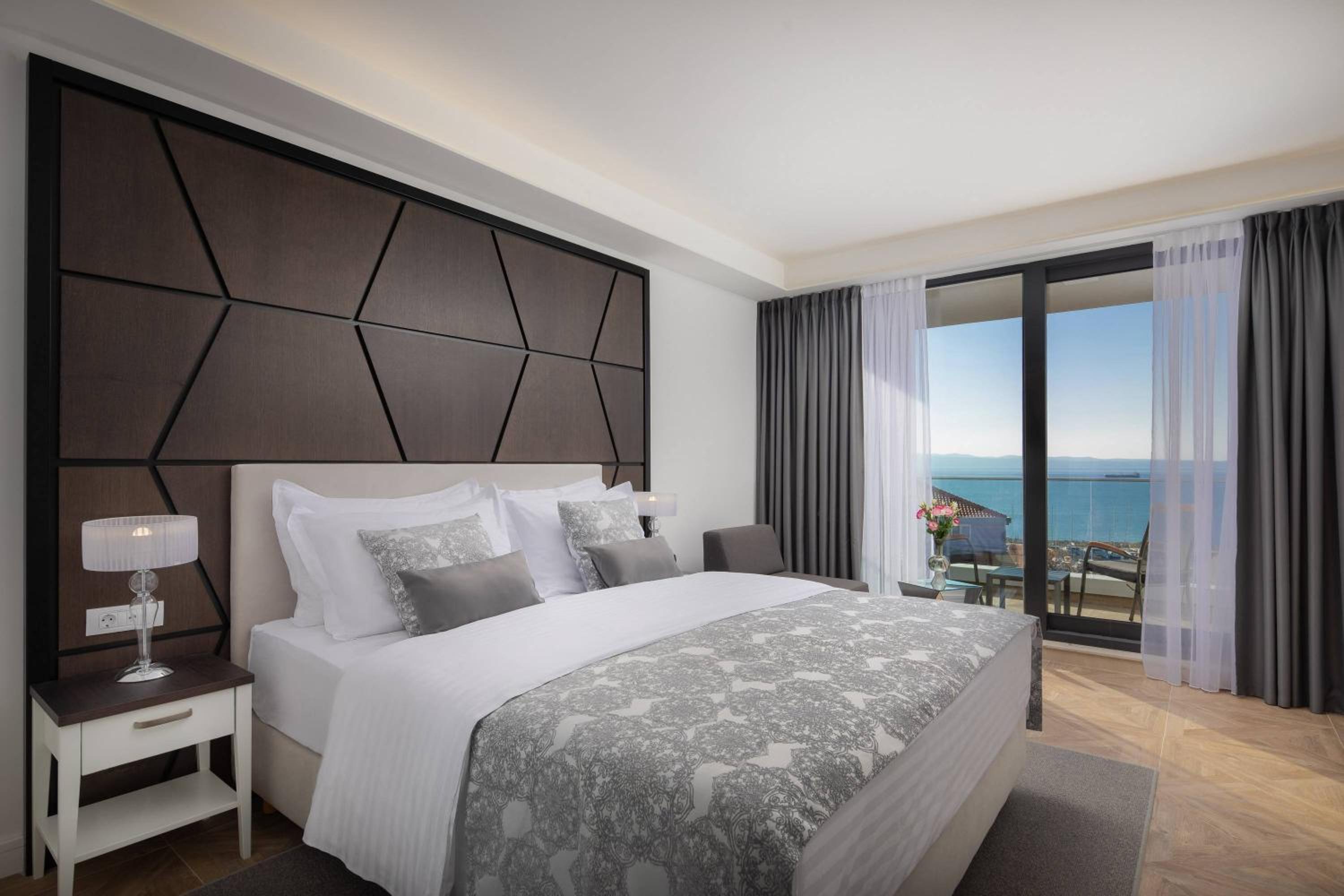 Adria King Bed Room with Sea View