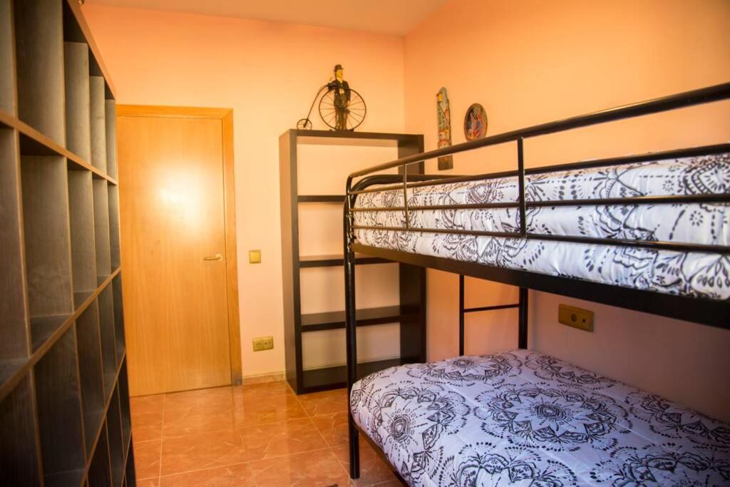 Casa de cuatro habitaciones