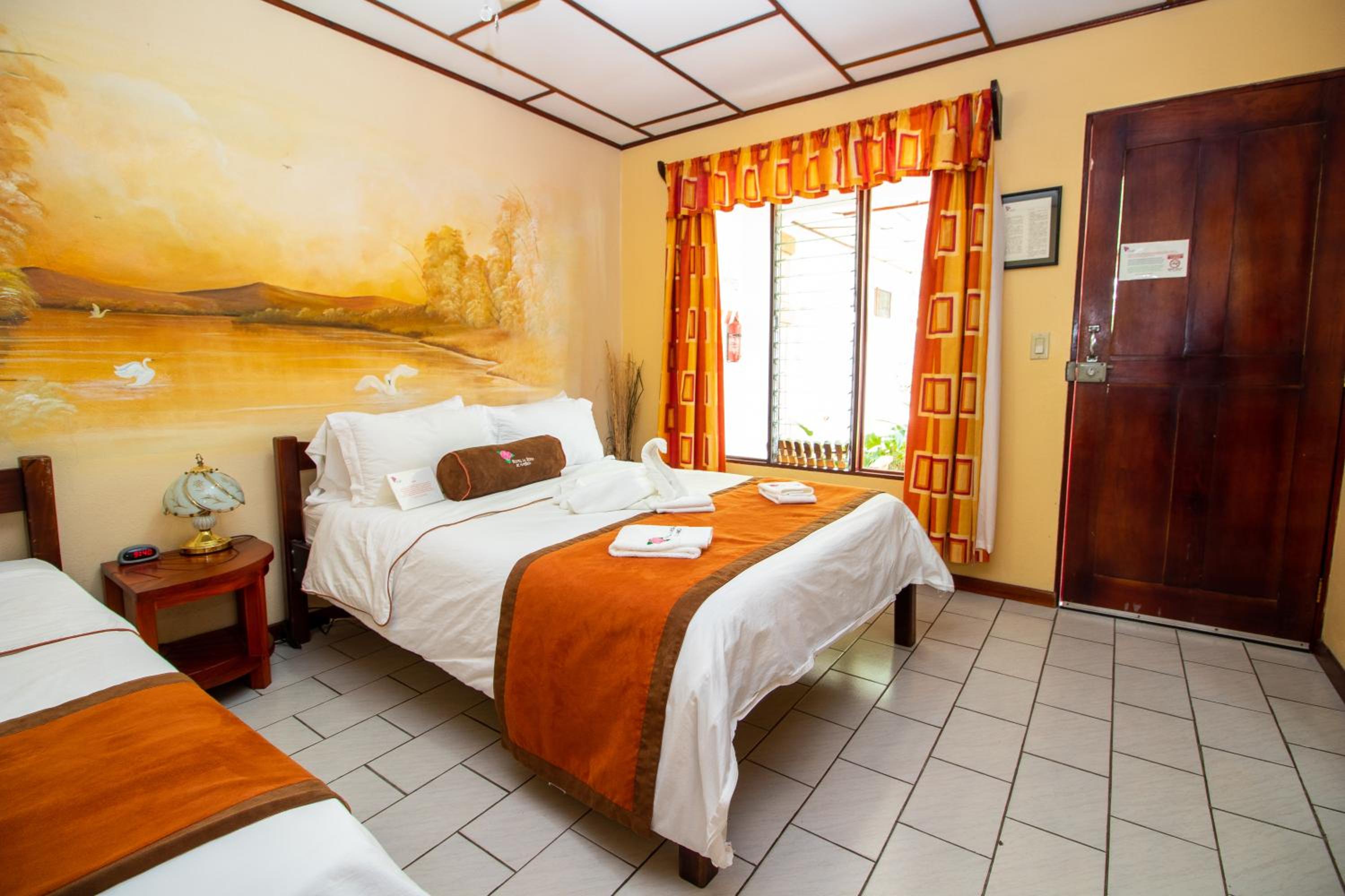 Standard Triple Room photo 2
